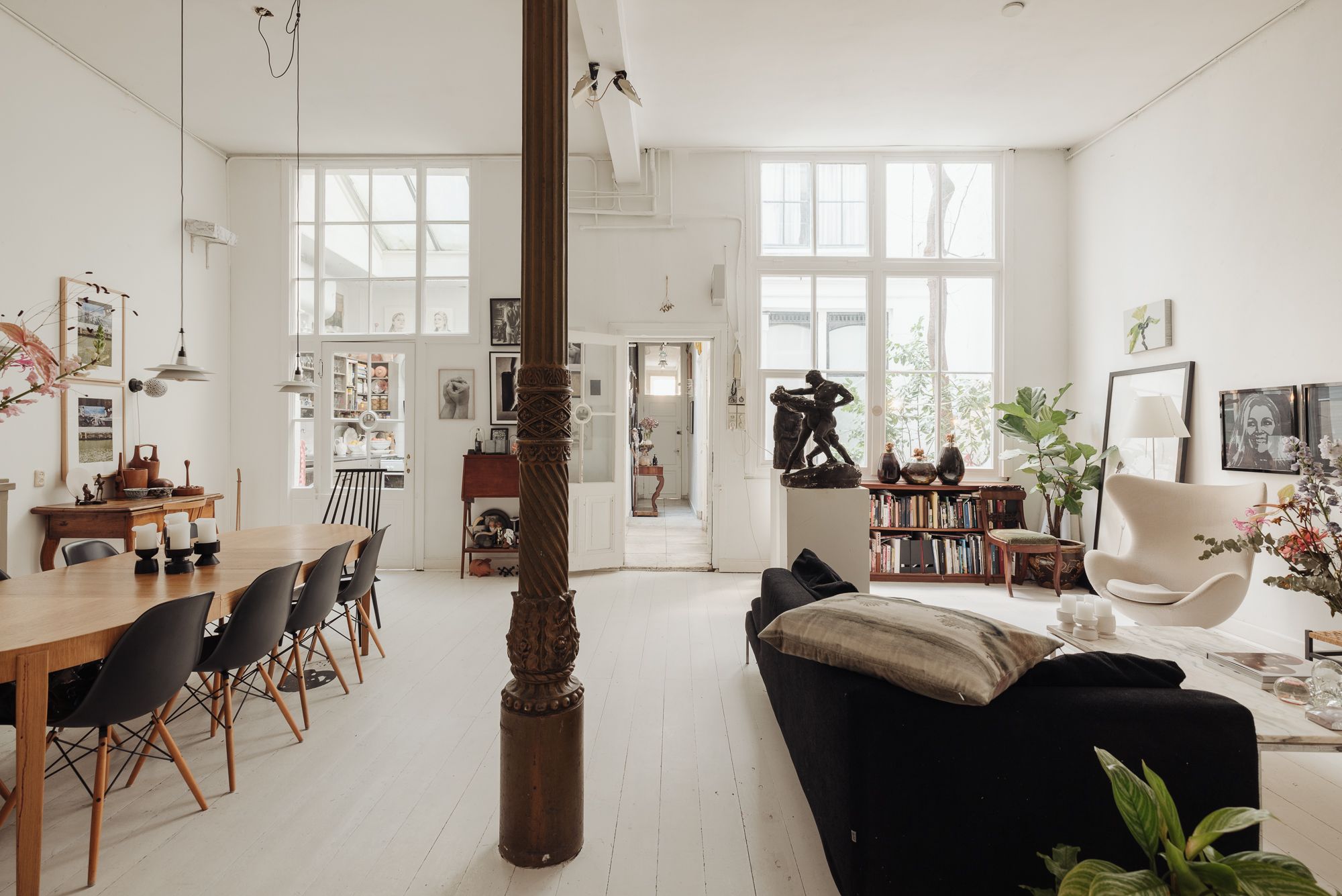 Foto van Oudezijds Voorburgwal 153A, Amsterdam