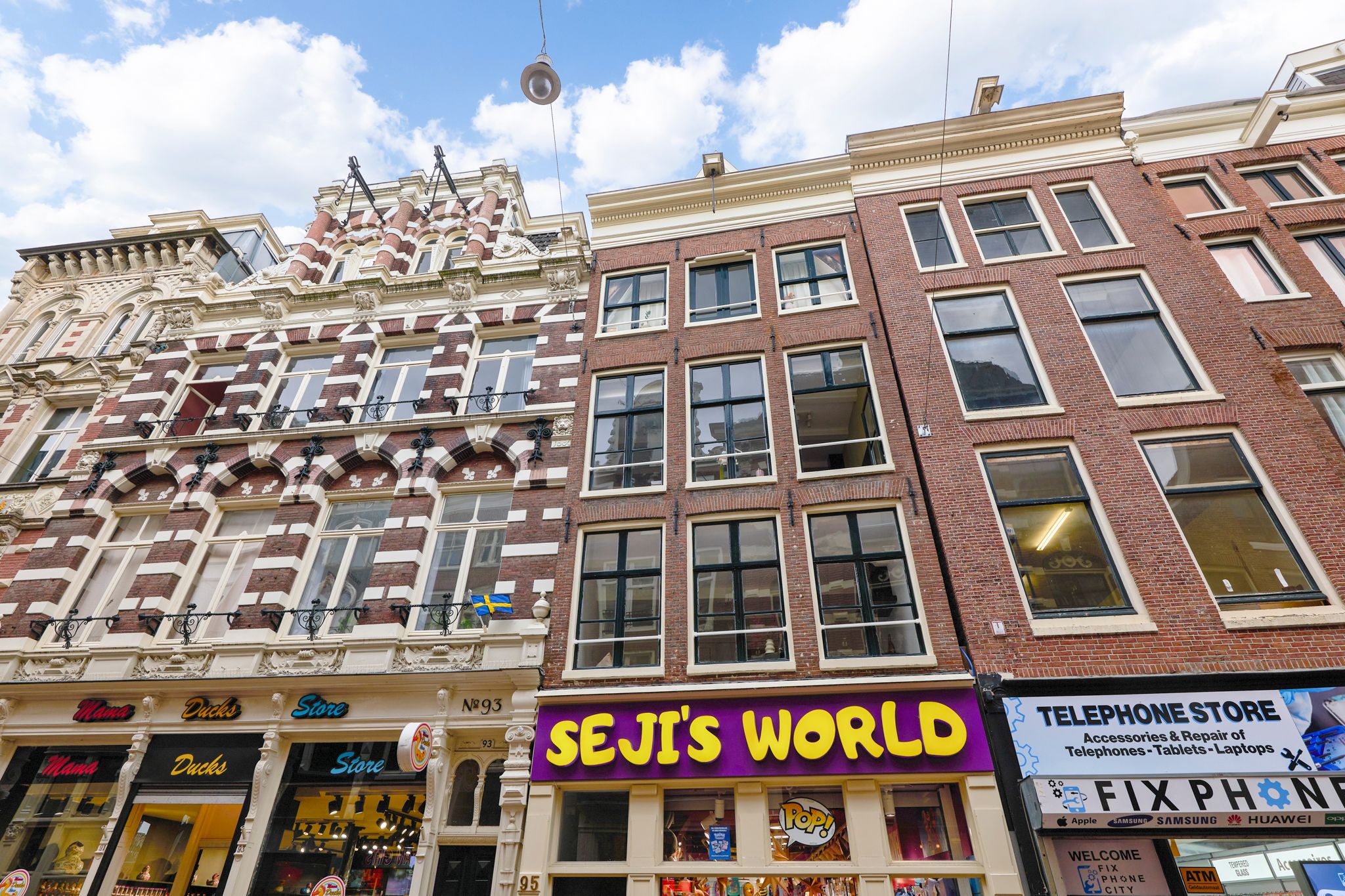 Foto van Nieuwendijk 951, Amsterdam
