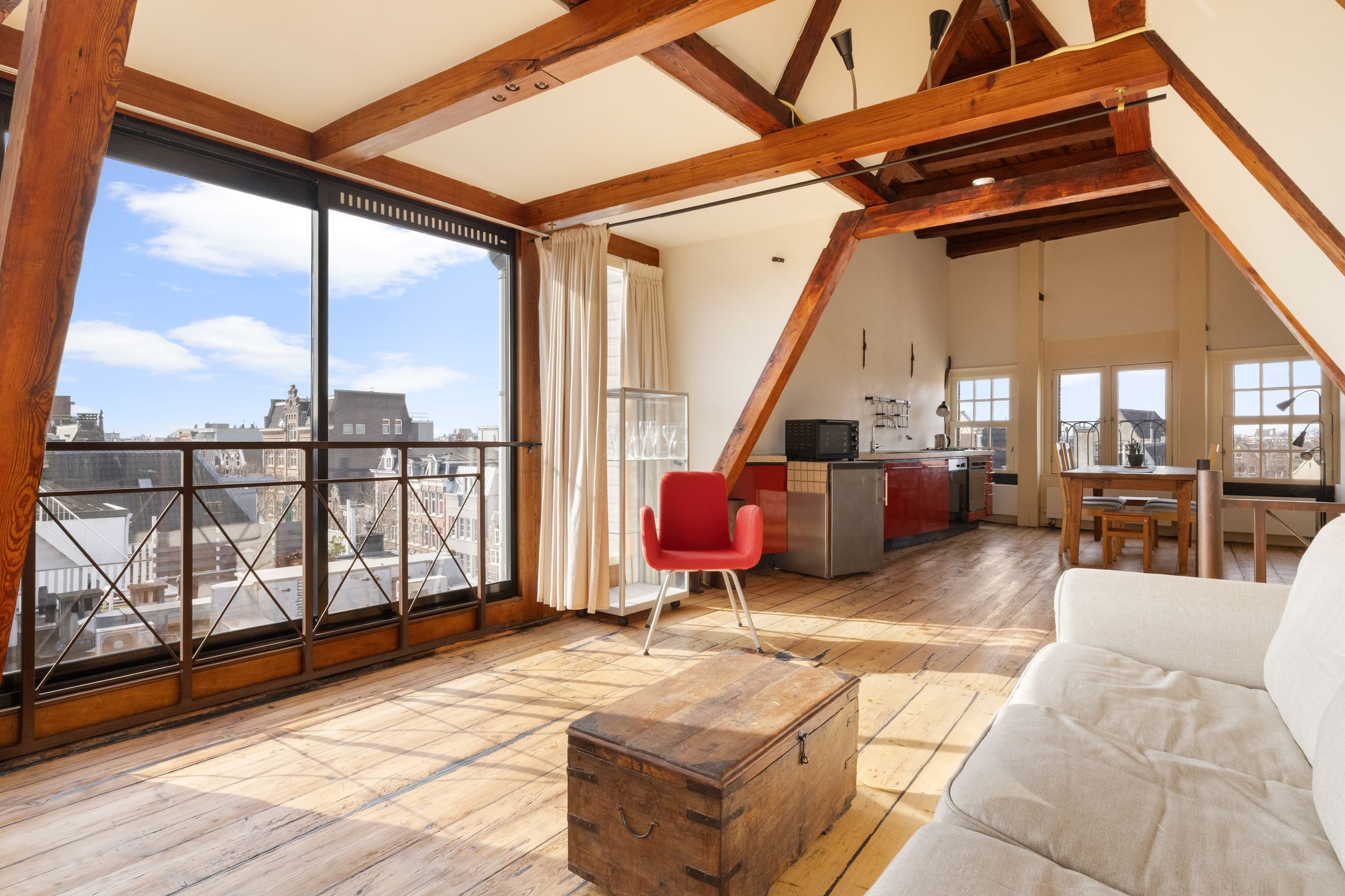 Foto van Nieuwezijds Voorburgwal 64F, Amsterdam