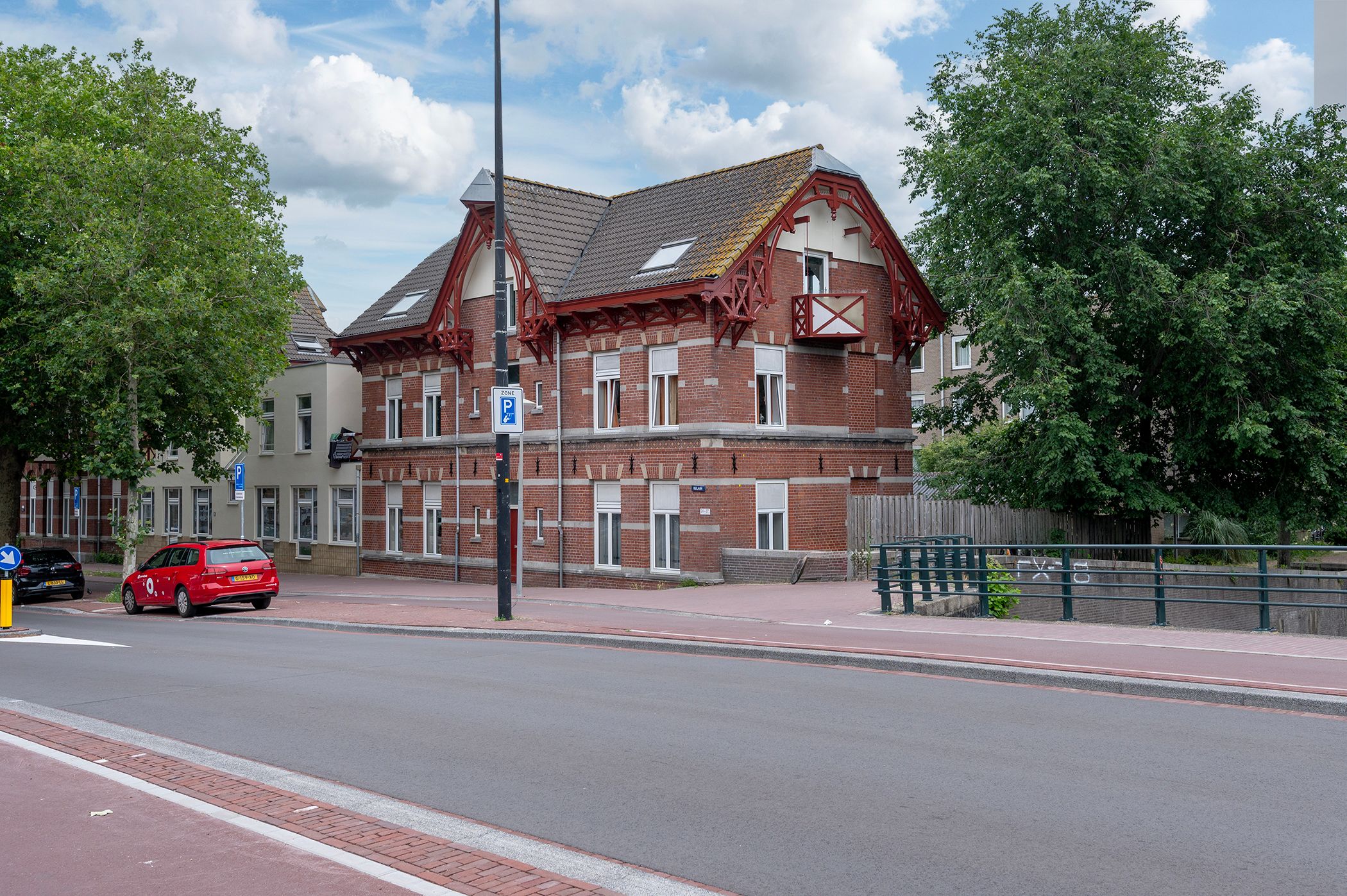 Foto van Veelaan 26, Amsterdam