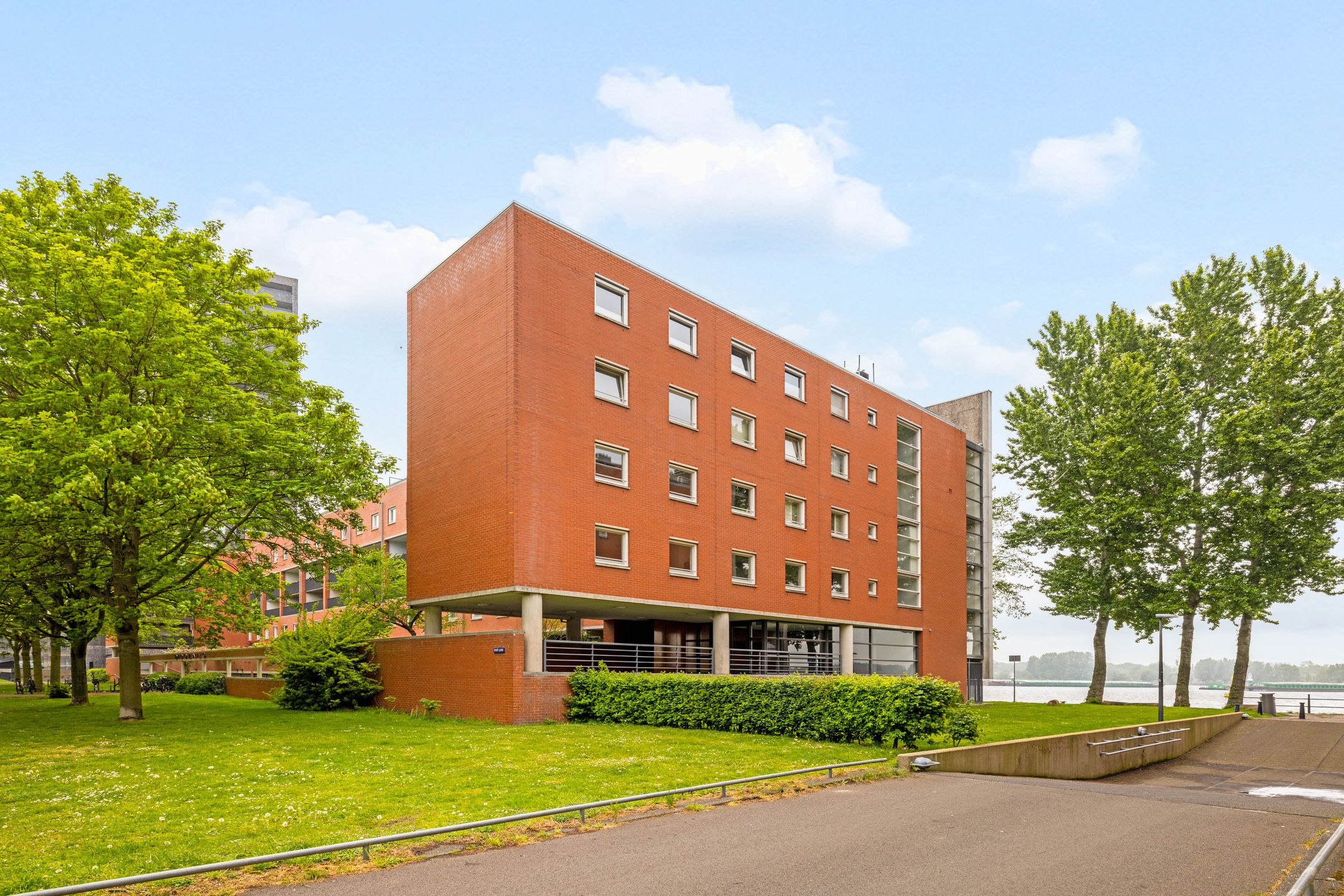 Foto van KNSM-laan 583, Amsterdam
