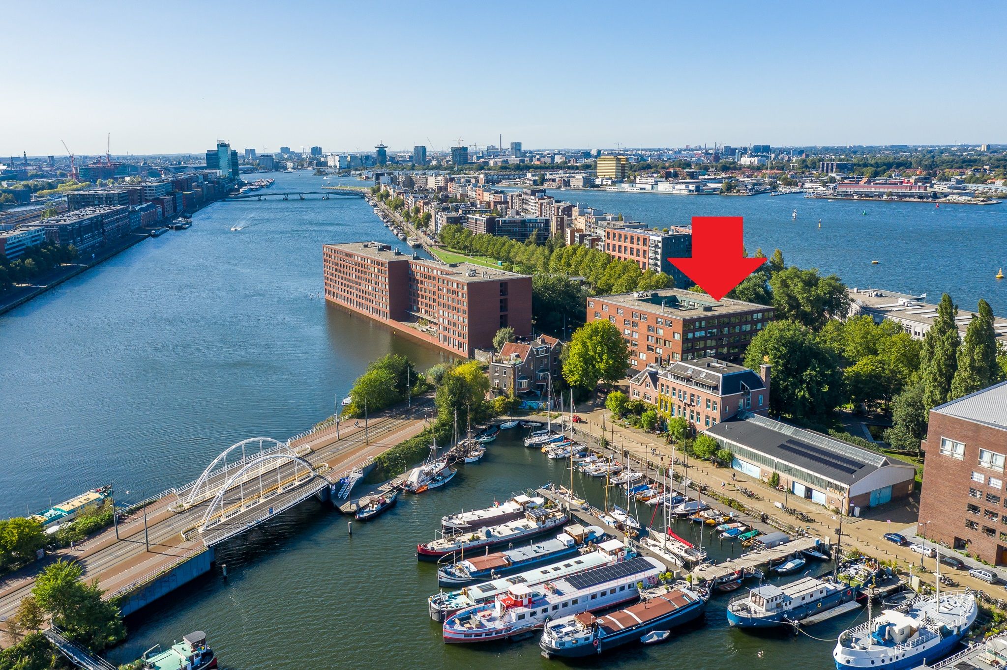 Foto van KNSM-laan 30, Amsterdam