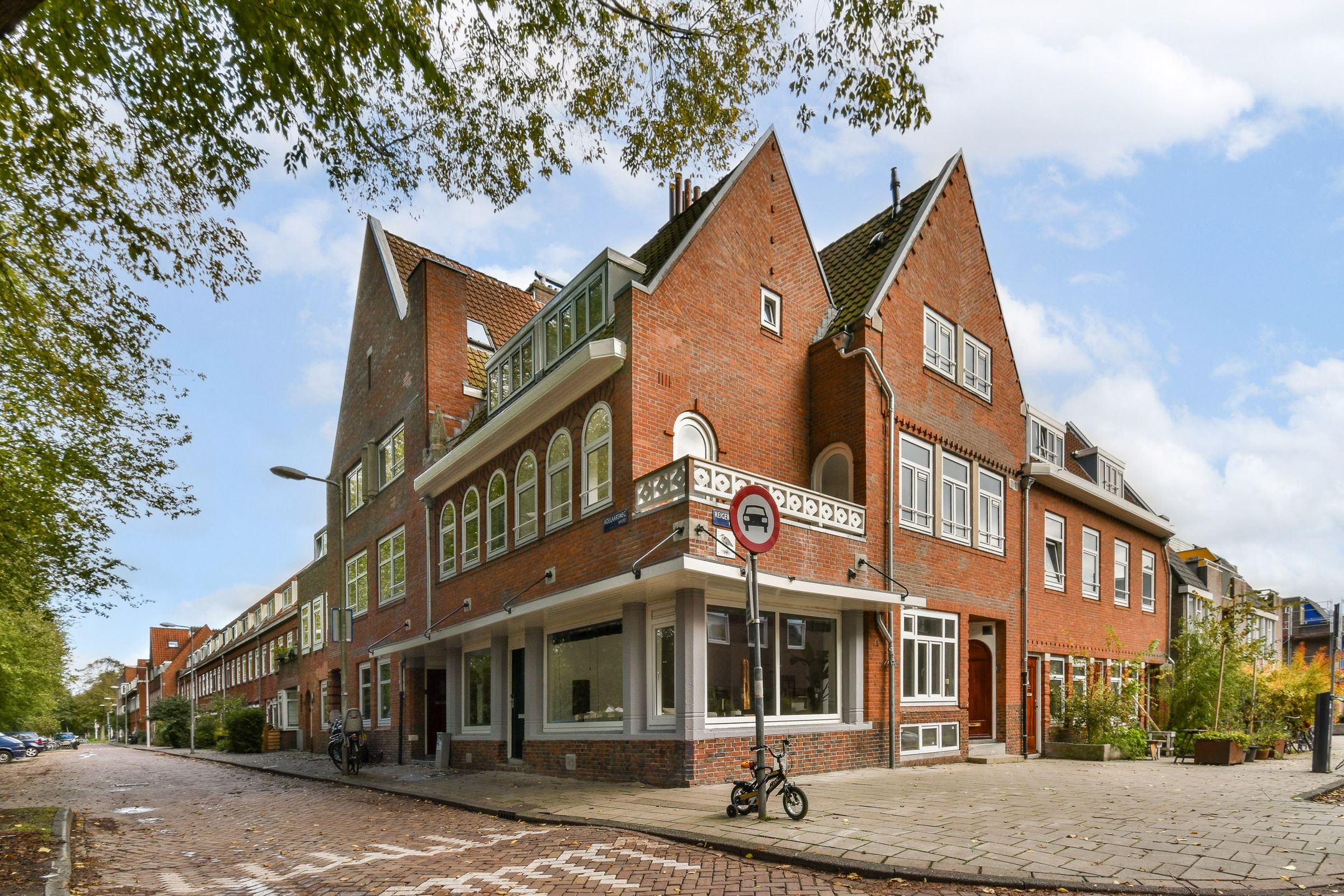 Foto van Adelaarsweg 25, Amsterdam