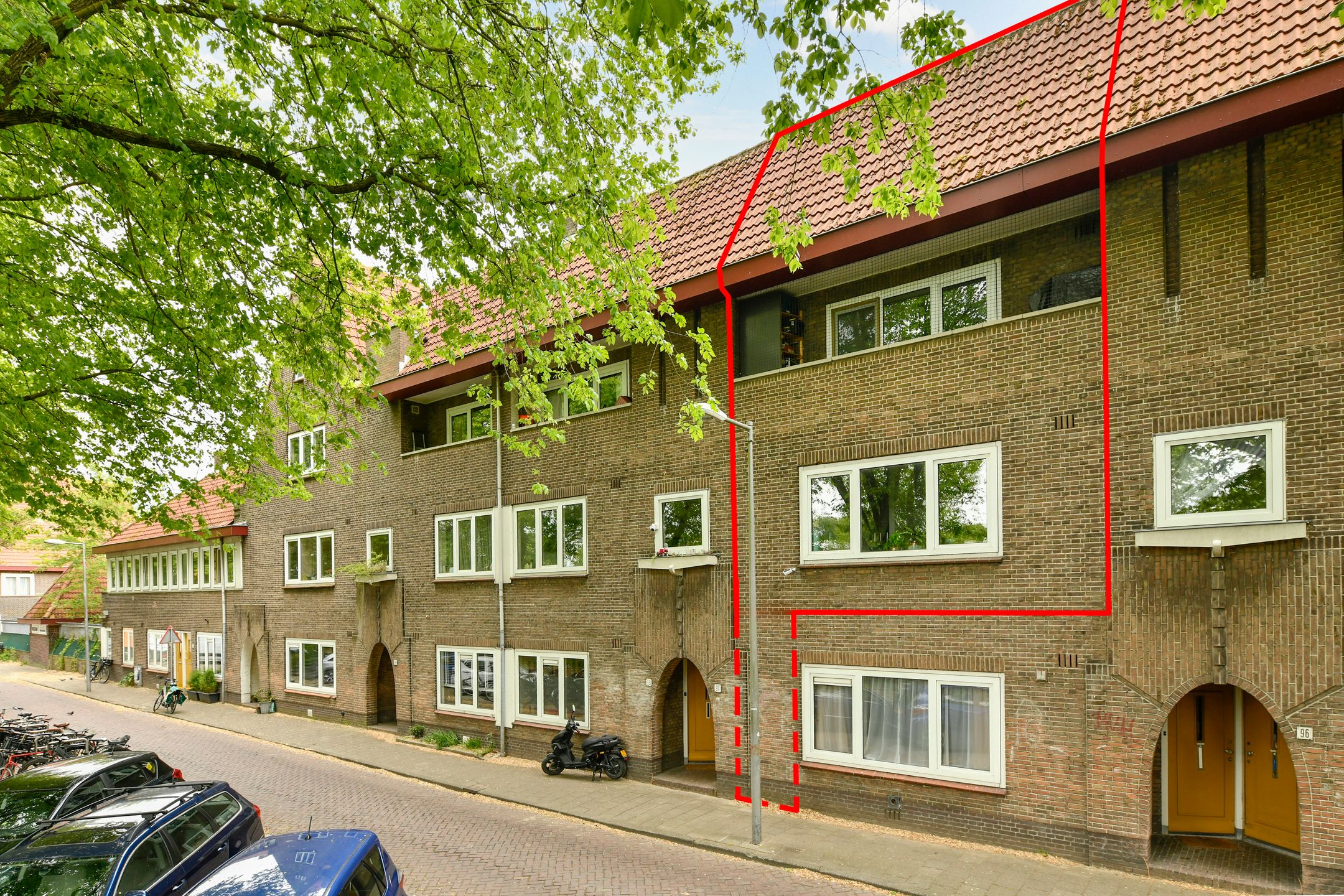 Foto van Adelaarsweg 97, Amsterdam