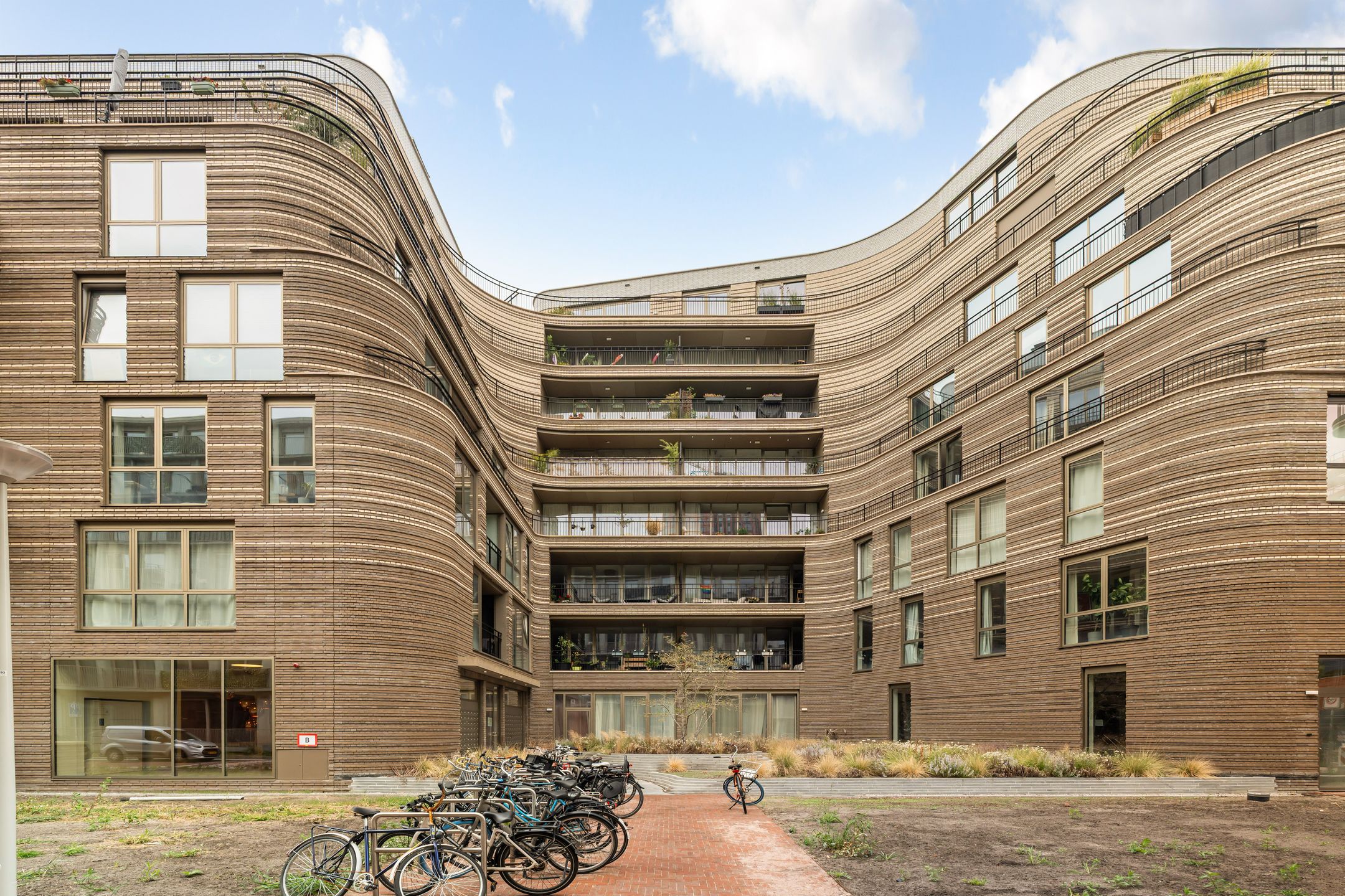Foto van Spadinalaan 615, Amsterdam