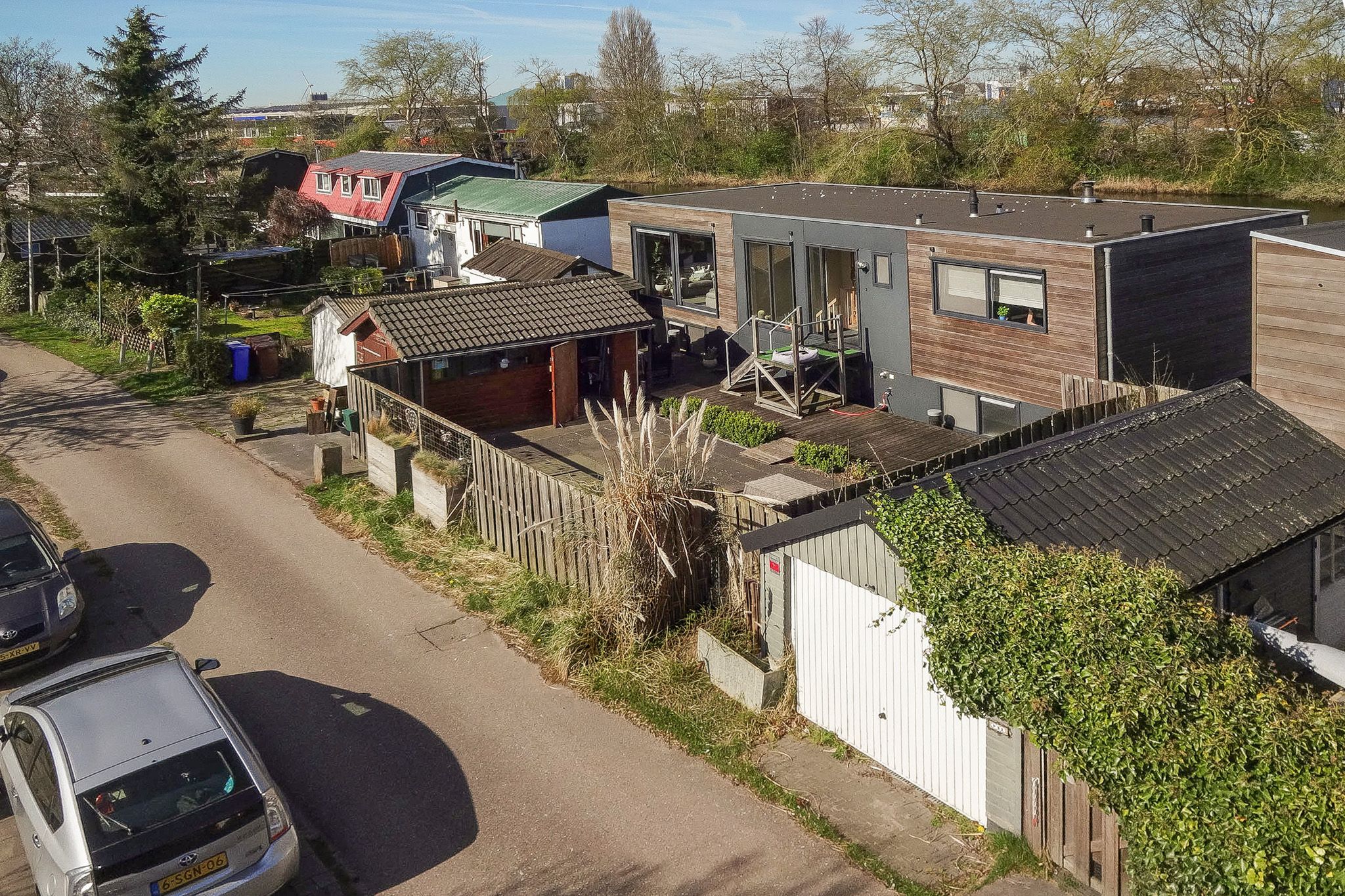 Foto van Zijkanaal H-weg 32, Amsterdam