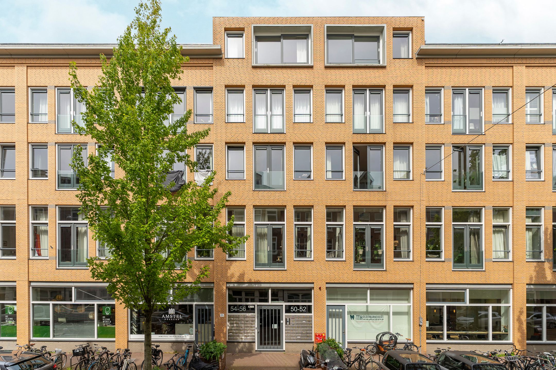 Foto van Van Oldenbarneveldtstraat 52F, Amsterdam