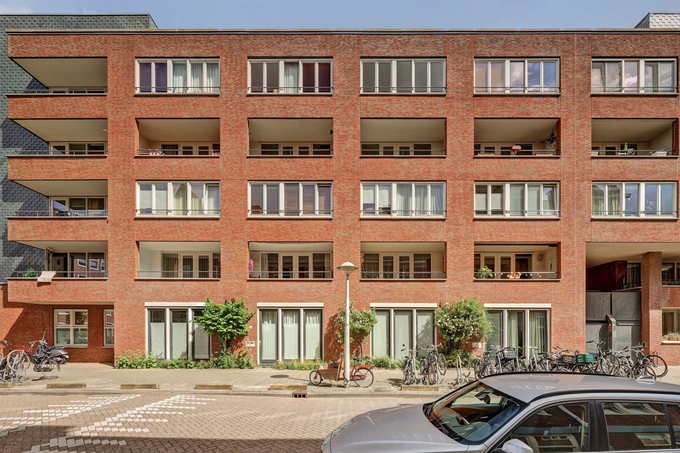 Foto van Balboaplein 18, Amsterdam
