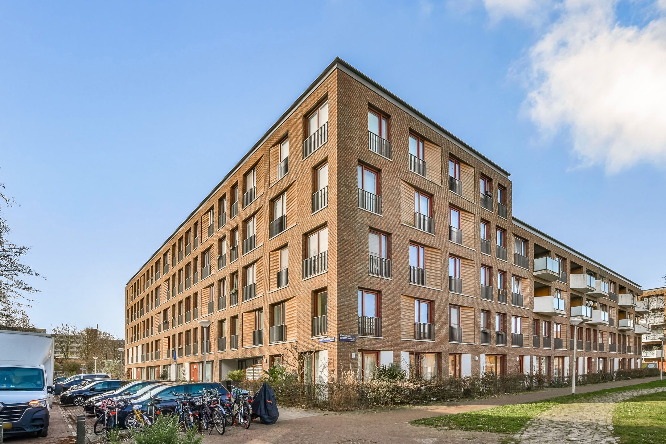 Foto van Suze Robertsonstraat 27, Amsterdam