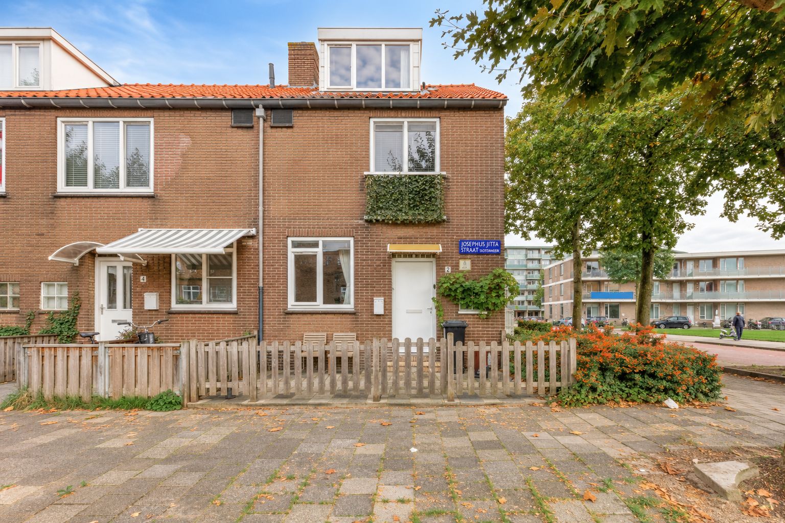 Foto van Josephus Jittastraat 2, Amsterdam
