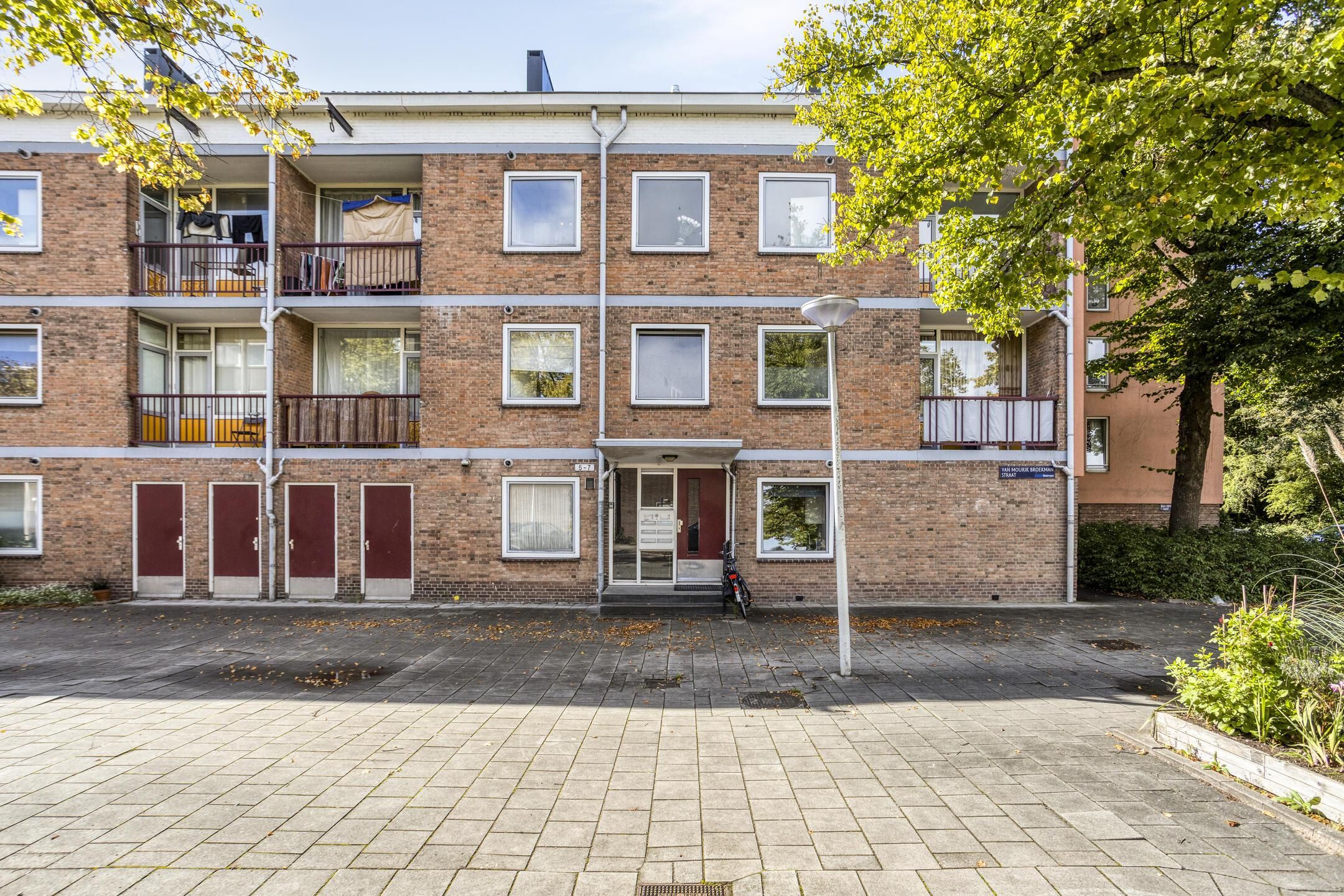 Foto van Van Mourik Broekmanstraat 72, Amsterdam