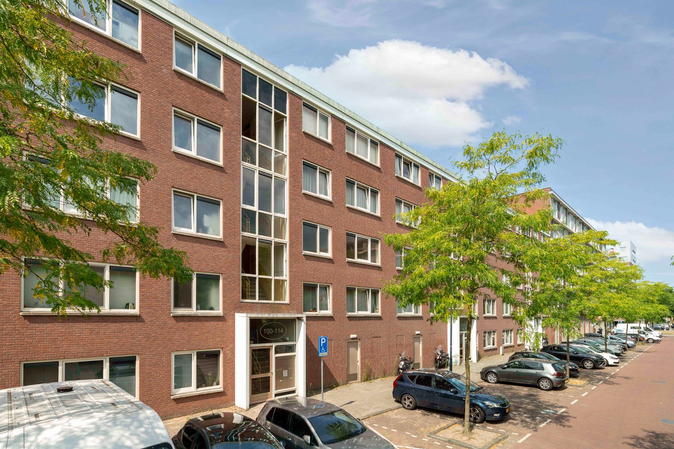 Foto van Bart Poesiatstraat 102, Amsterdam