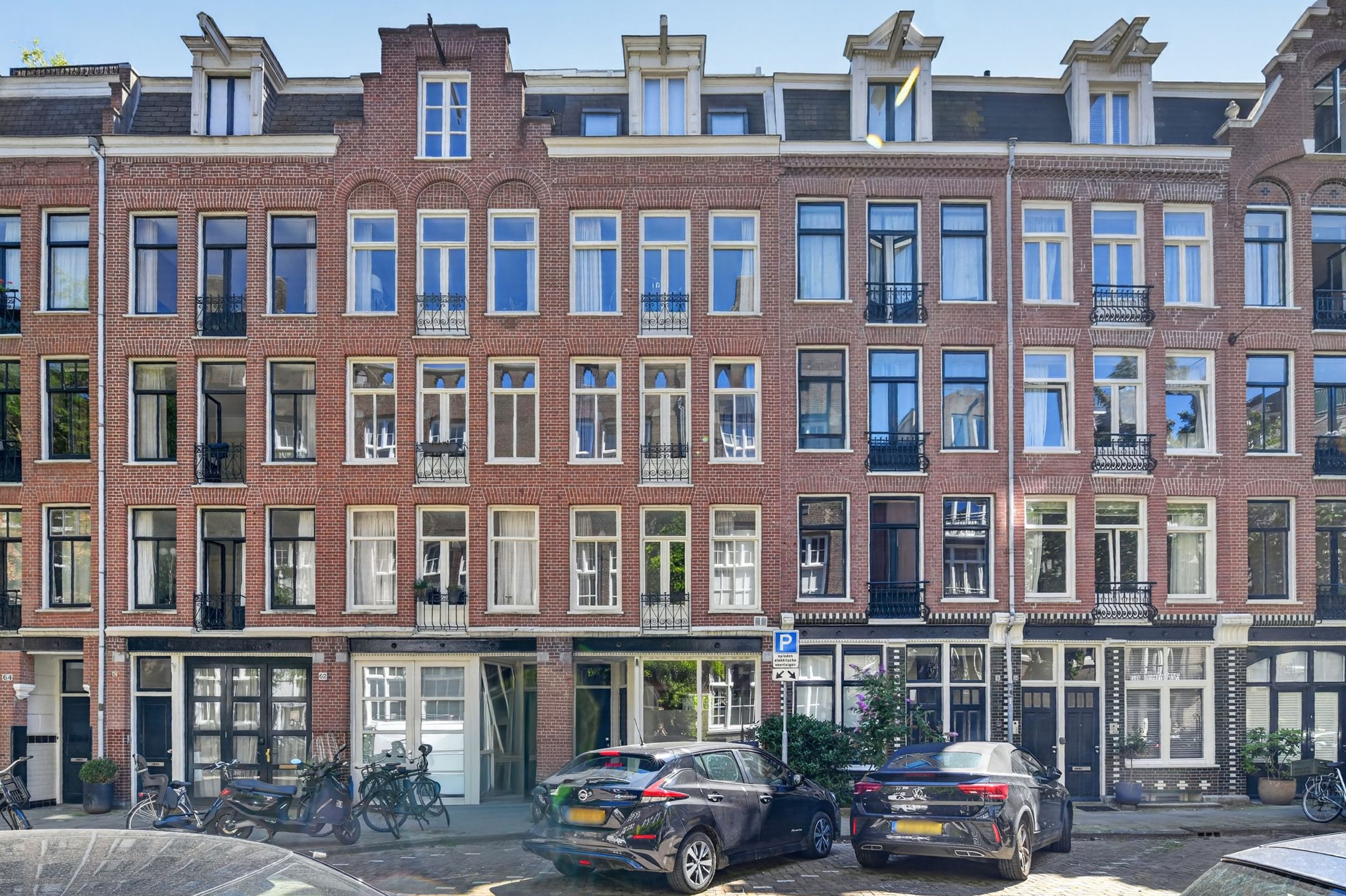 Foto van Van Ostadestraat 582, Amsterdam