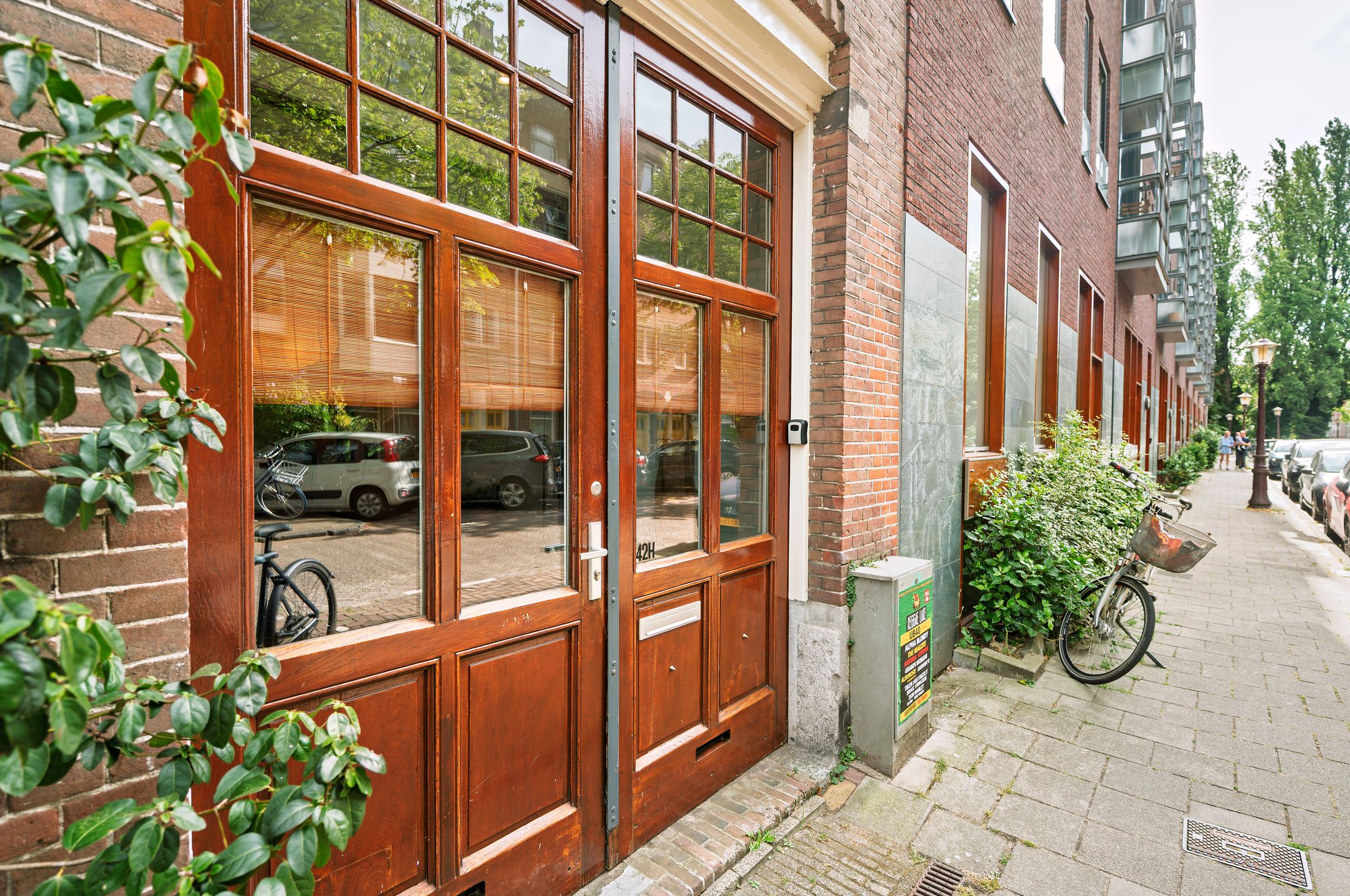 Foto van Tolstraat 42H, Amsterdam