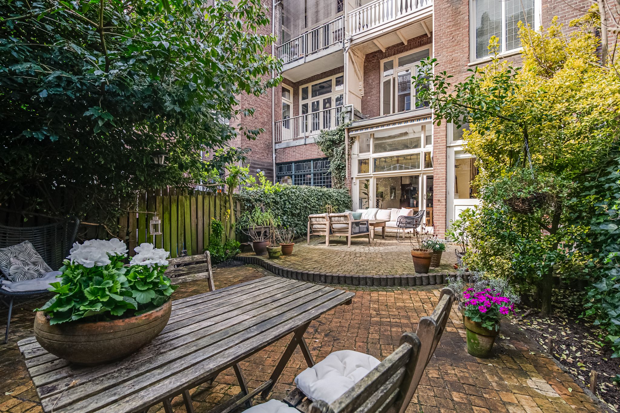 Foto van Koninginneweg 127H, Amsterdam