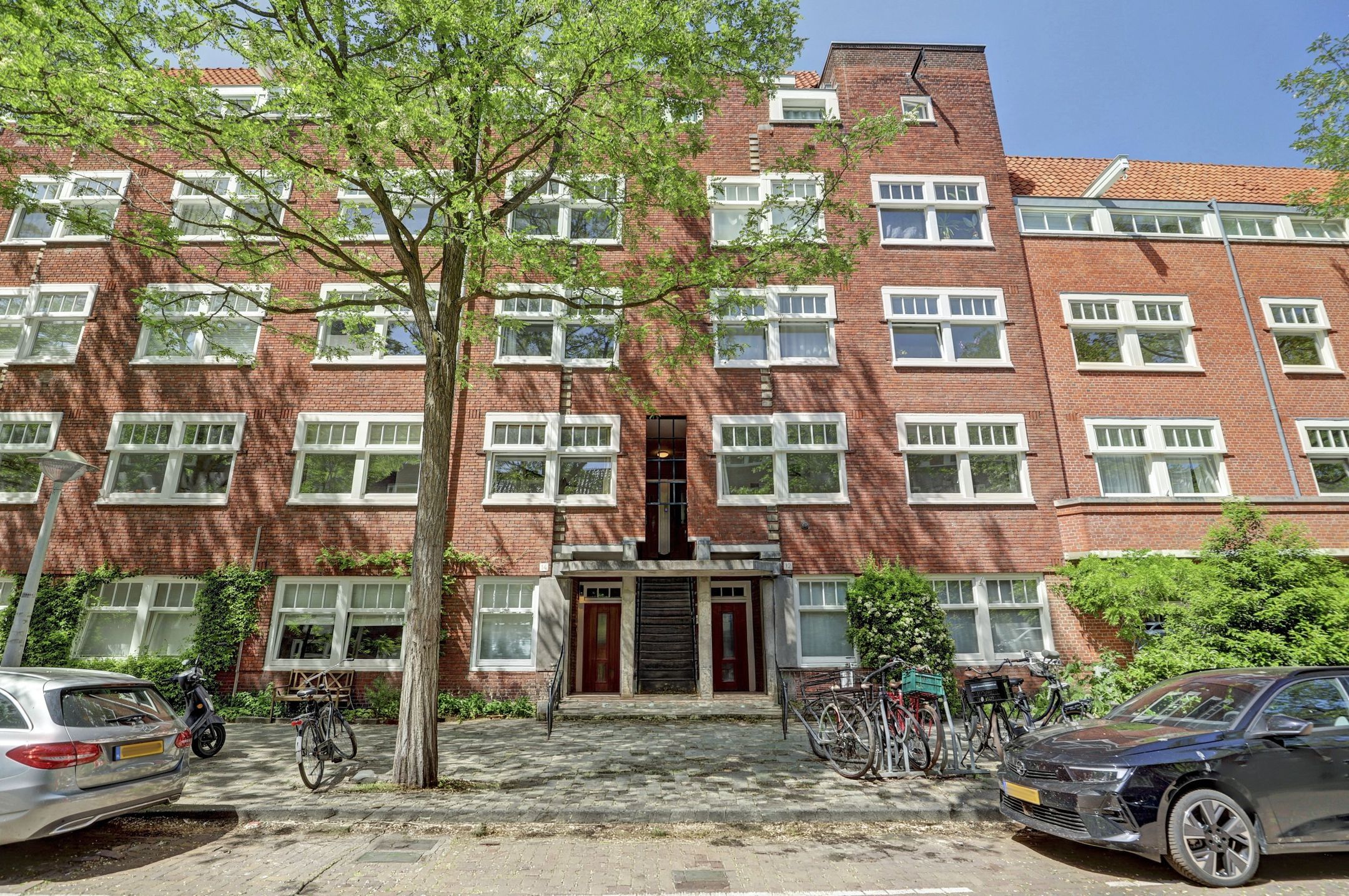 Foto van Roerstraat 143, Amsterdam