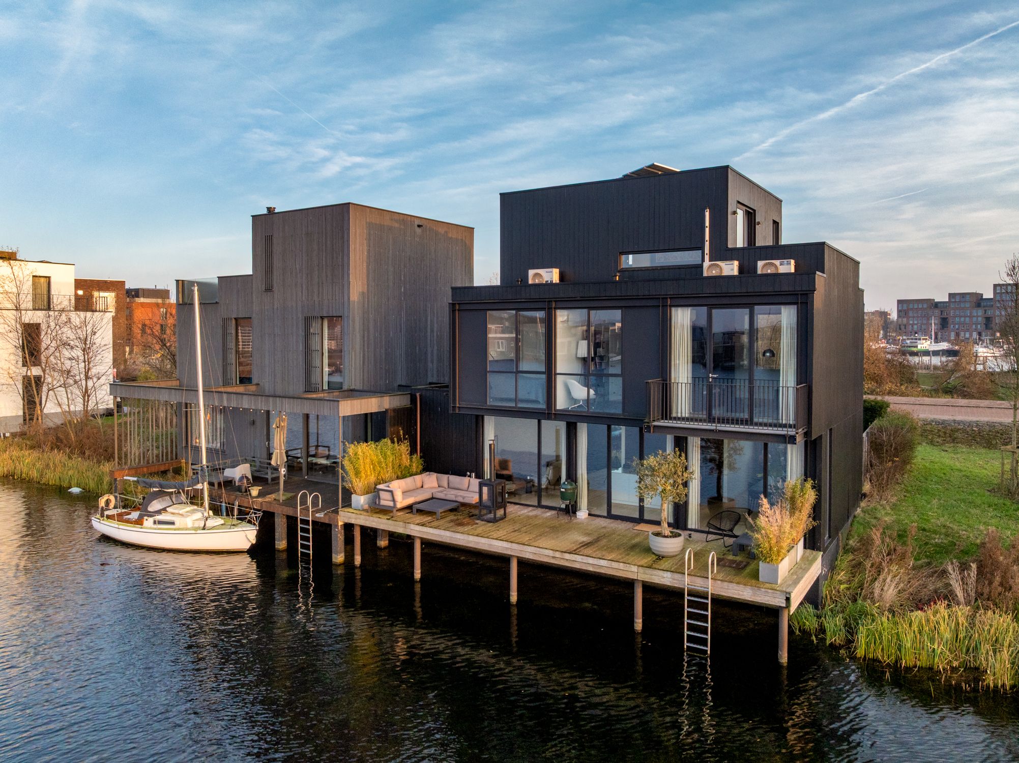 Foto van Schokkerjachtdijk 9, Amsterdam
