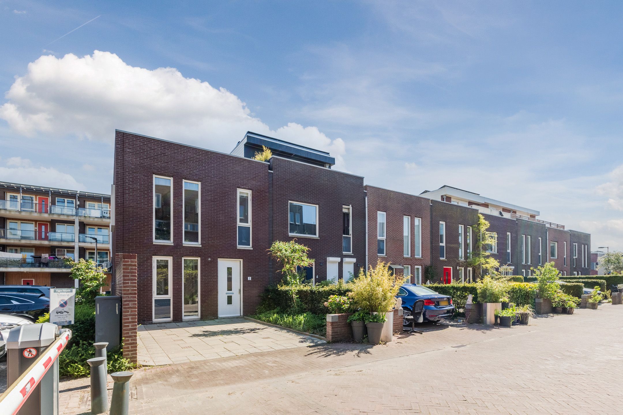 Foto van Edward Masseystraat 2, Amsterdam