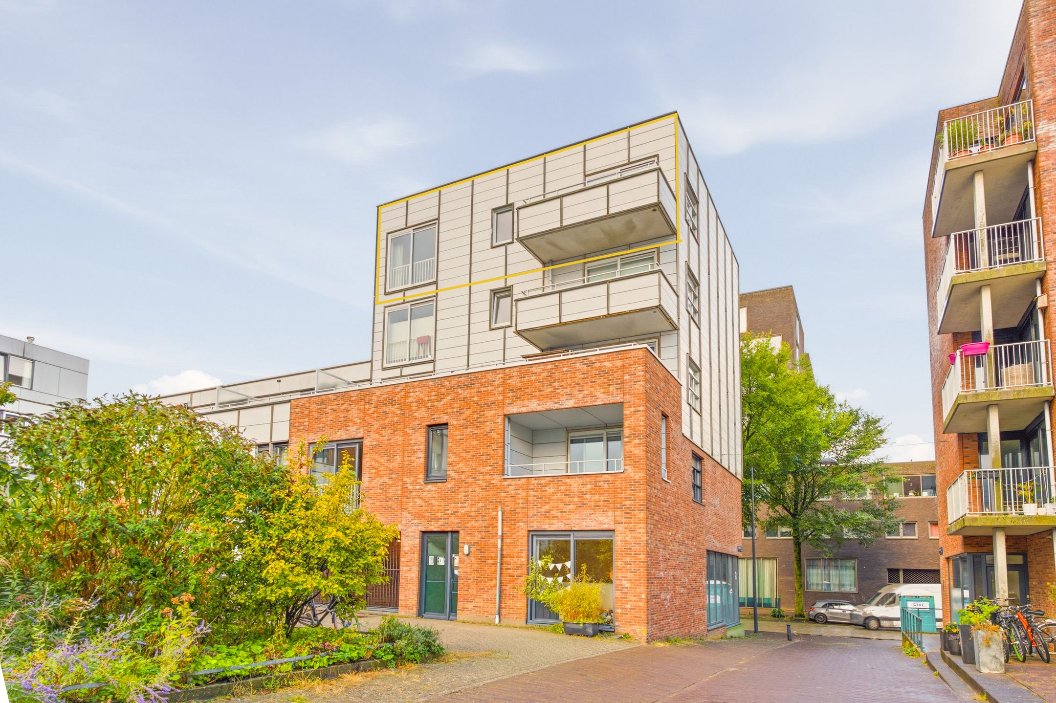 Foto van Sem Presserhof 8, Amsterdam