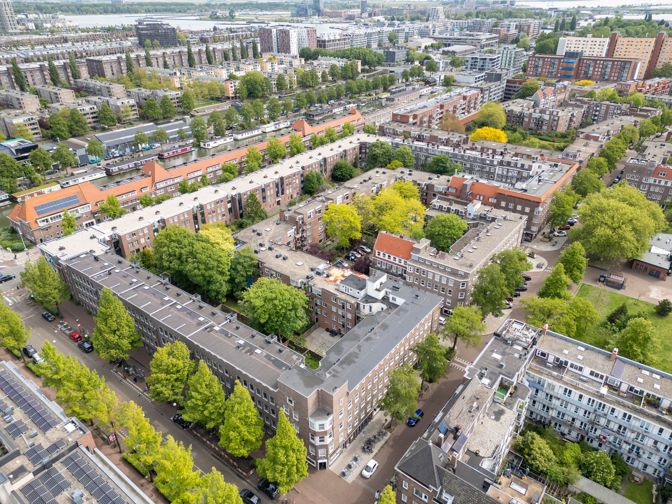 Foto van Menadostraat 35B, Amsterdam