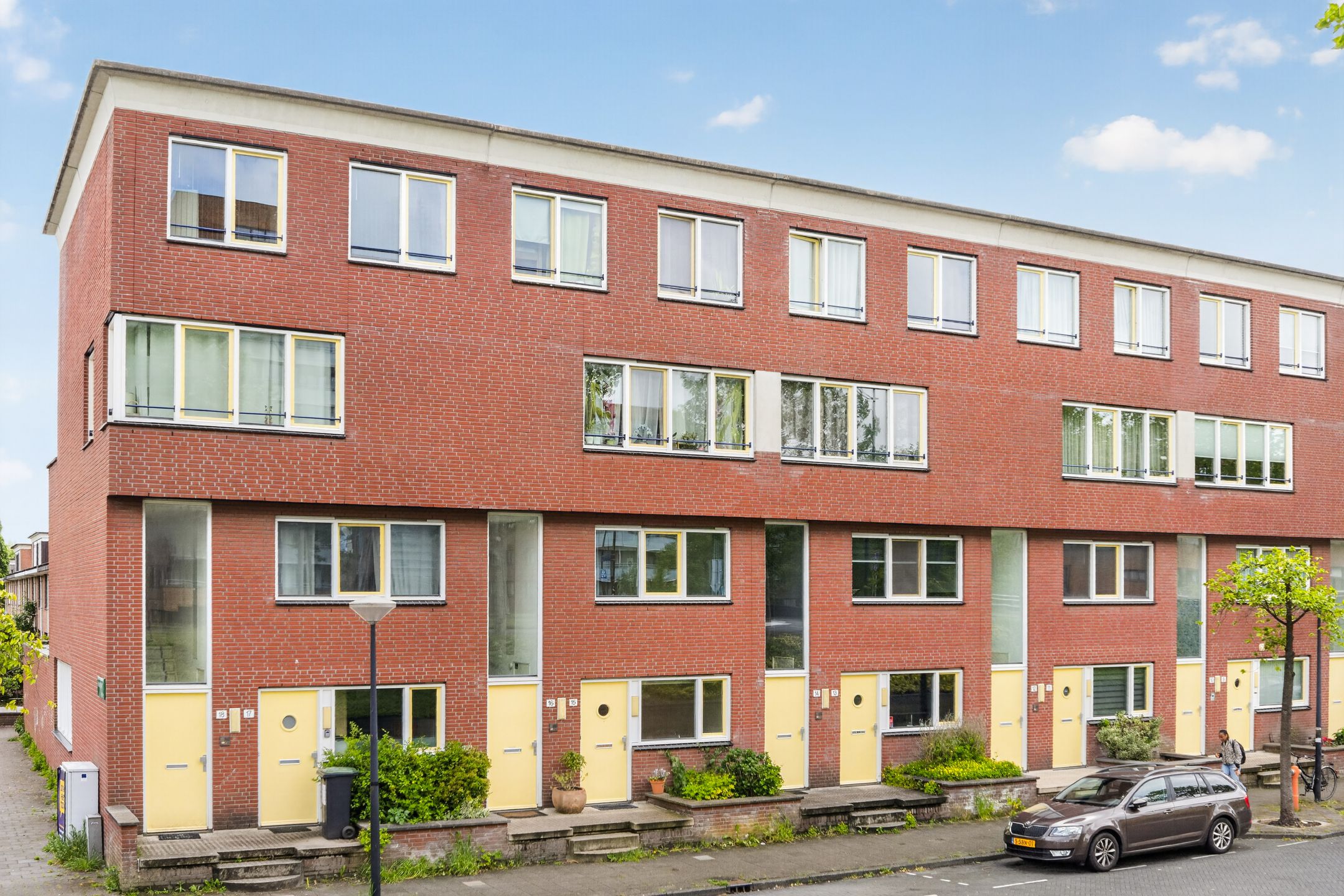 Foto van Blauwdasstraat 15, Amsterdam