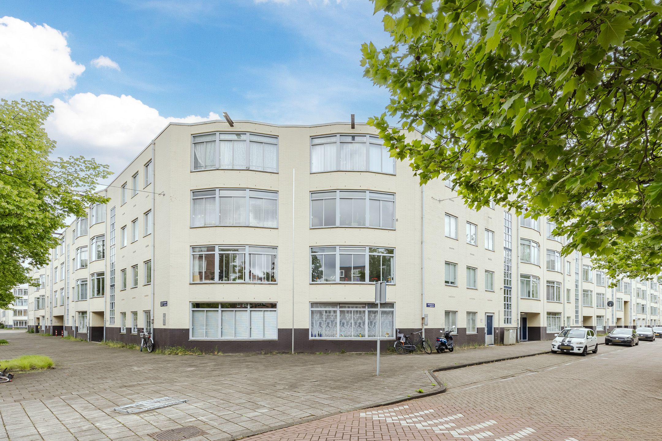 Foto van Dickenslaan 131, Amsterdam