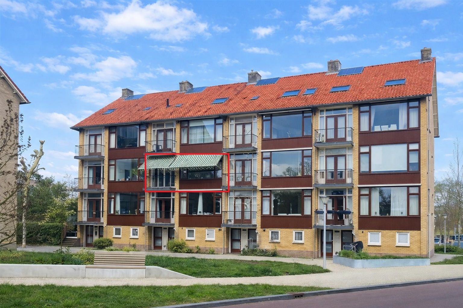 Foto van Oranjeplantsoen 8, Diemen