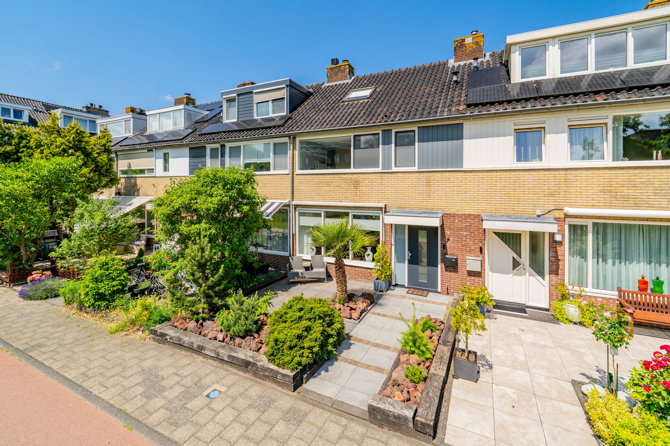Foto van Albert Loethoelistraat 7, Diemen