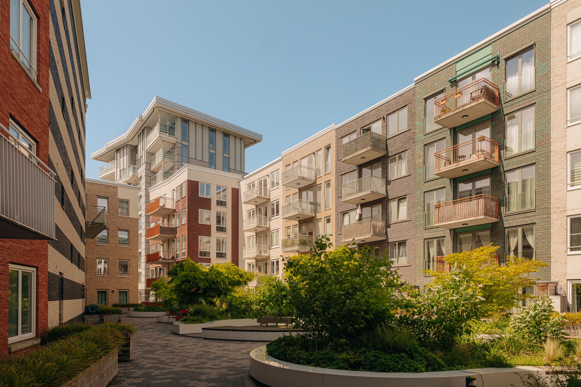 Foto van Bart van der Leckhof 80, Diemen