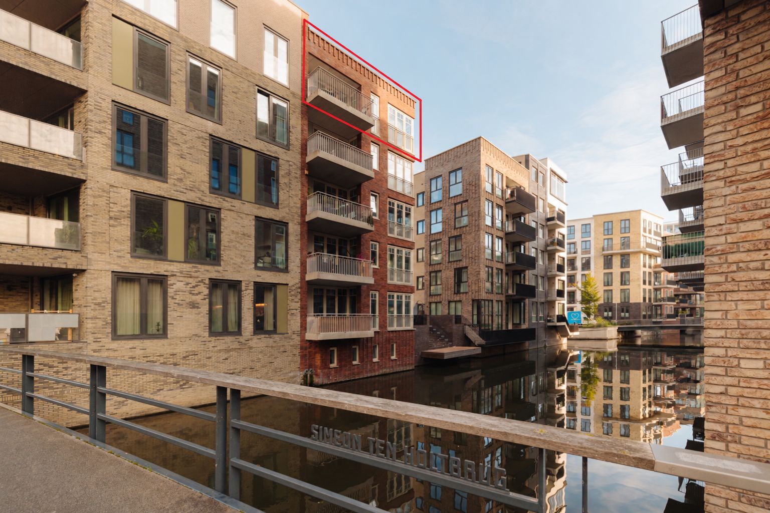 Foto van Charley Tooropgracht 251, Diemen