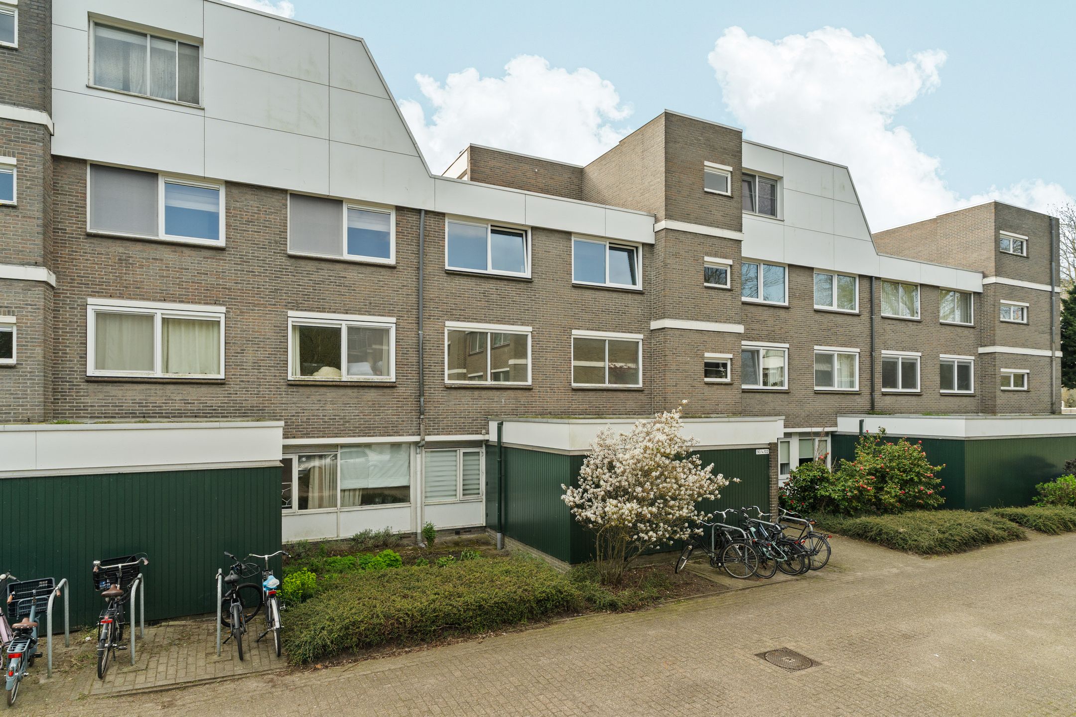 Foto van Michaëlplein 96, Duivendrecht