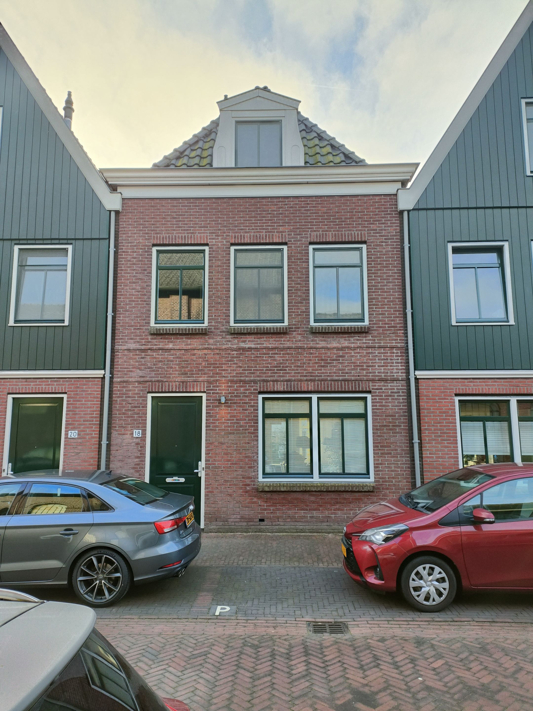 Foto van Kerkstraat 18, Landsmeer