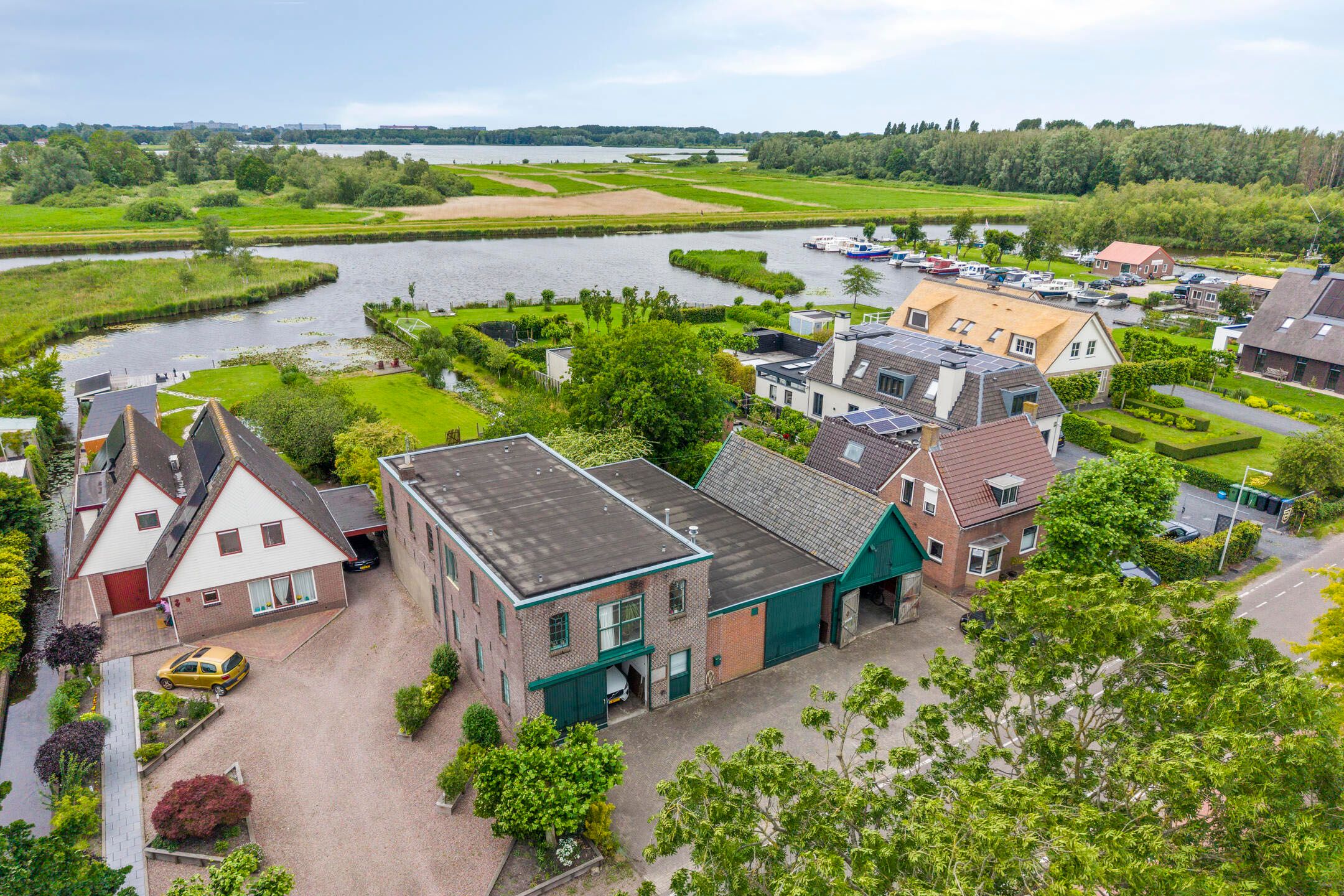 Foto van Den Ilp 111, Den Ilp