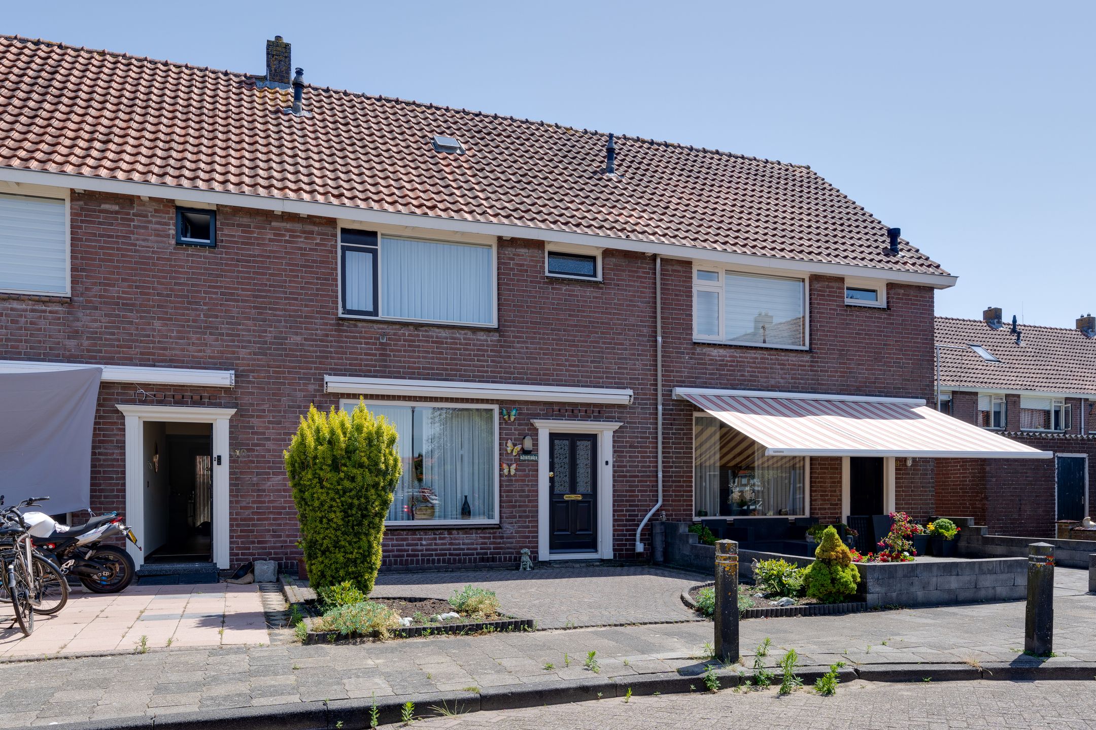 Foto van Dijkvennenplein 9, Volendam