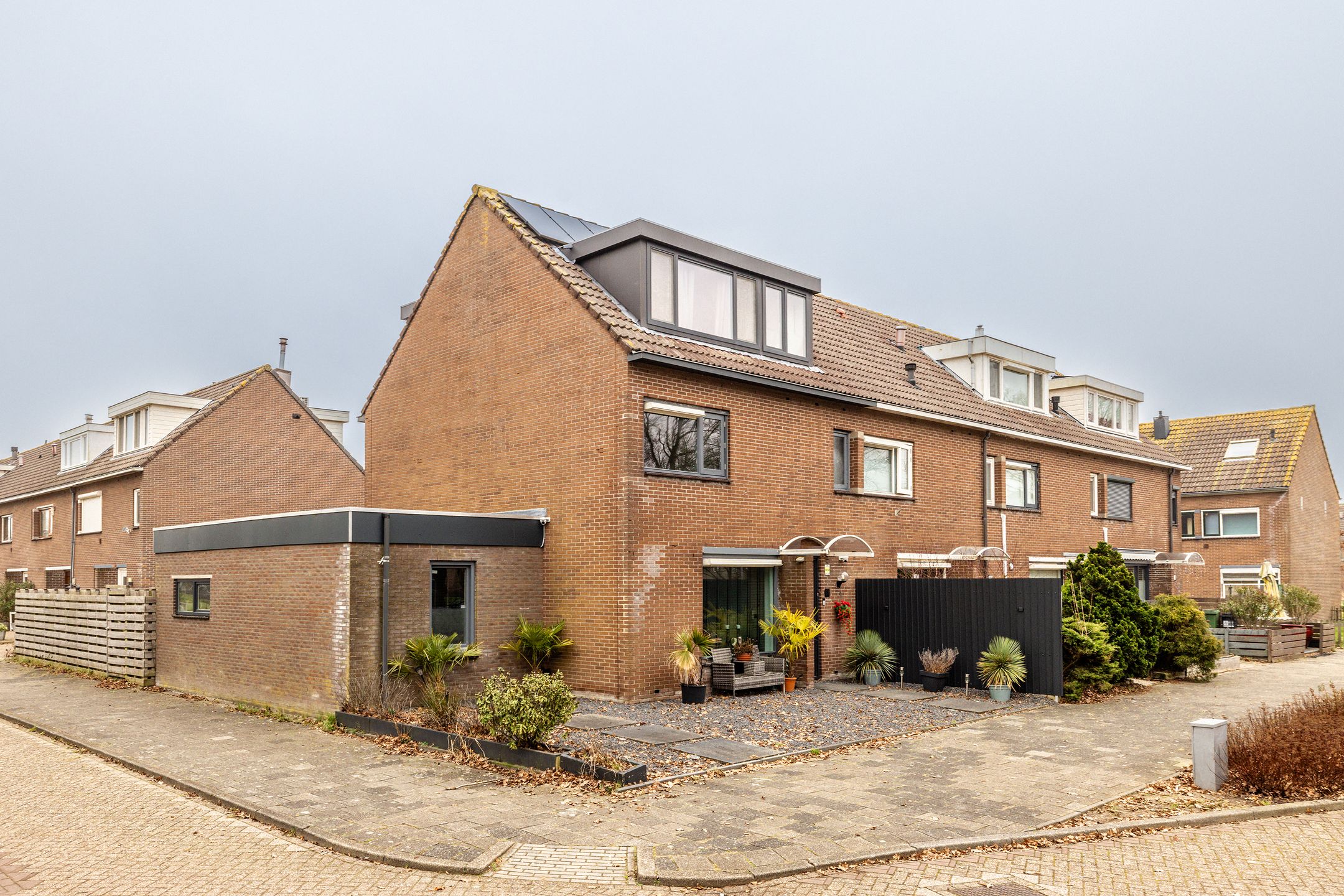 Foto van Kinheim 242, Zwanenburg