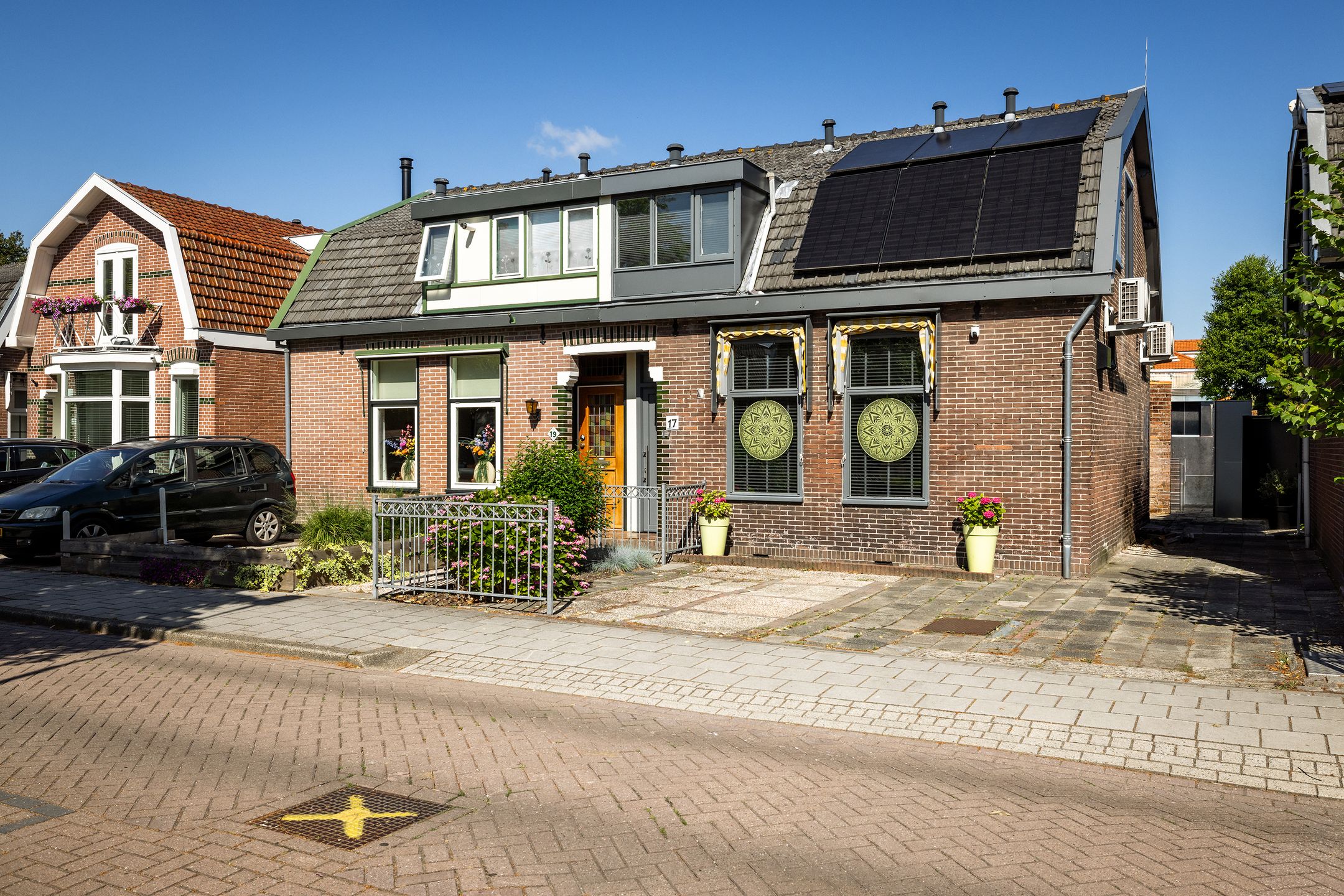 Foto van Lindenlaan 17, Zwanenburg