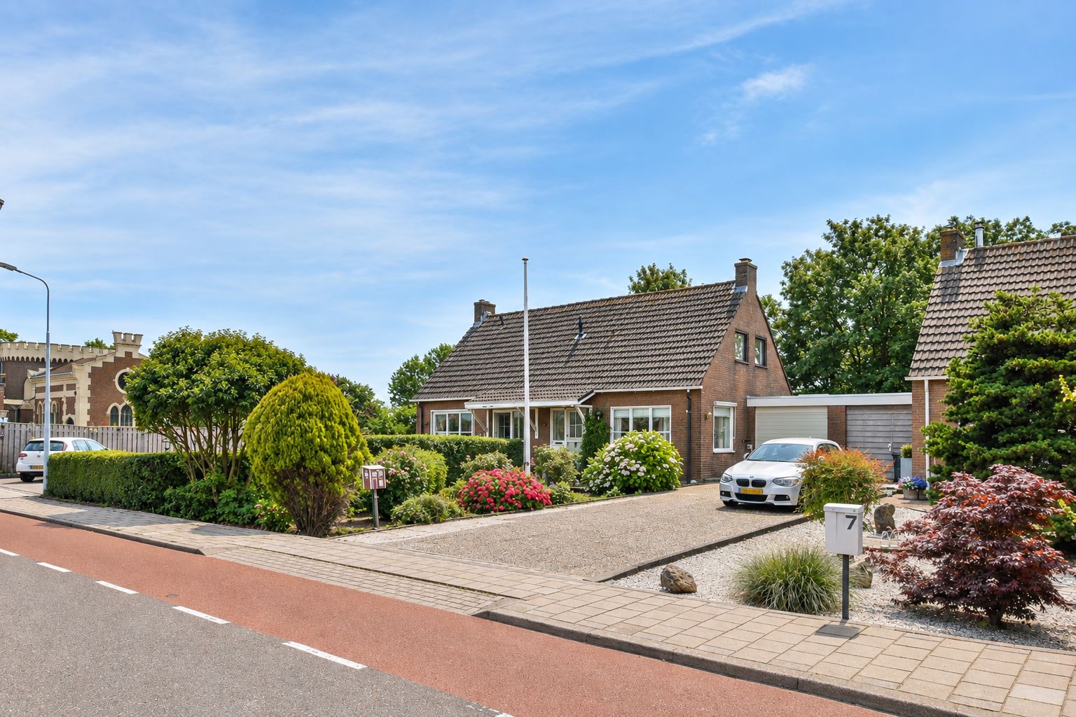 Foto van Akerdijk 8, Lijnden