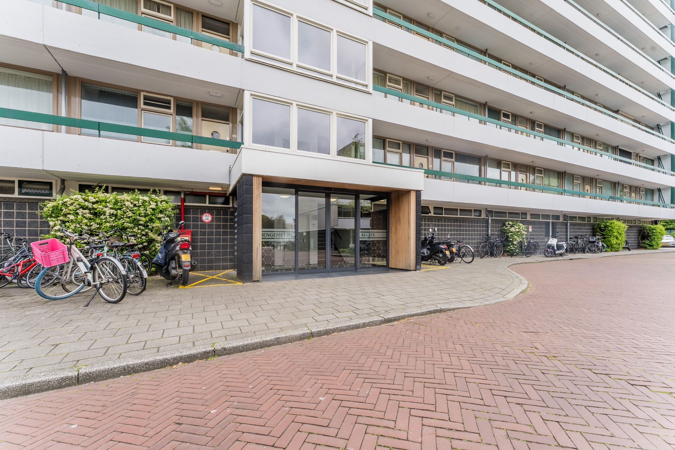 Foto van Tiengemeten 79, Amstelveen