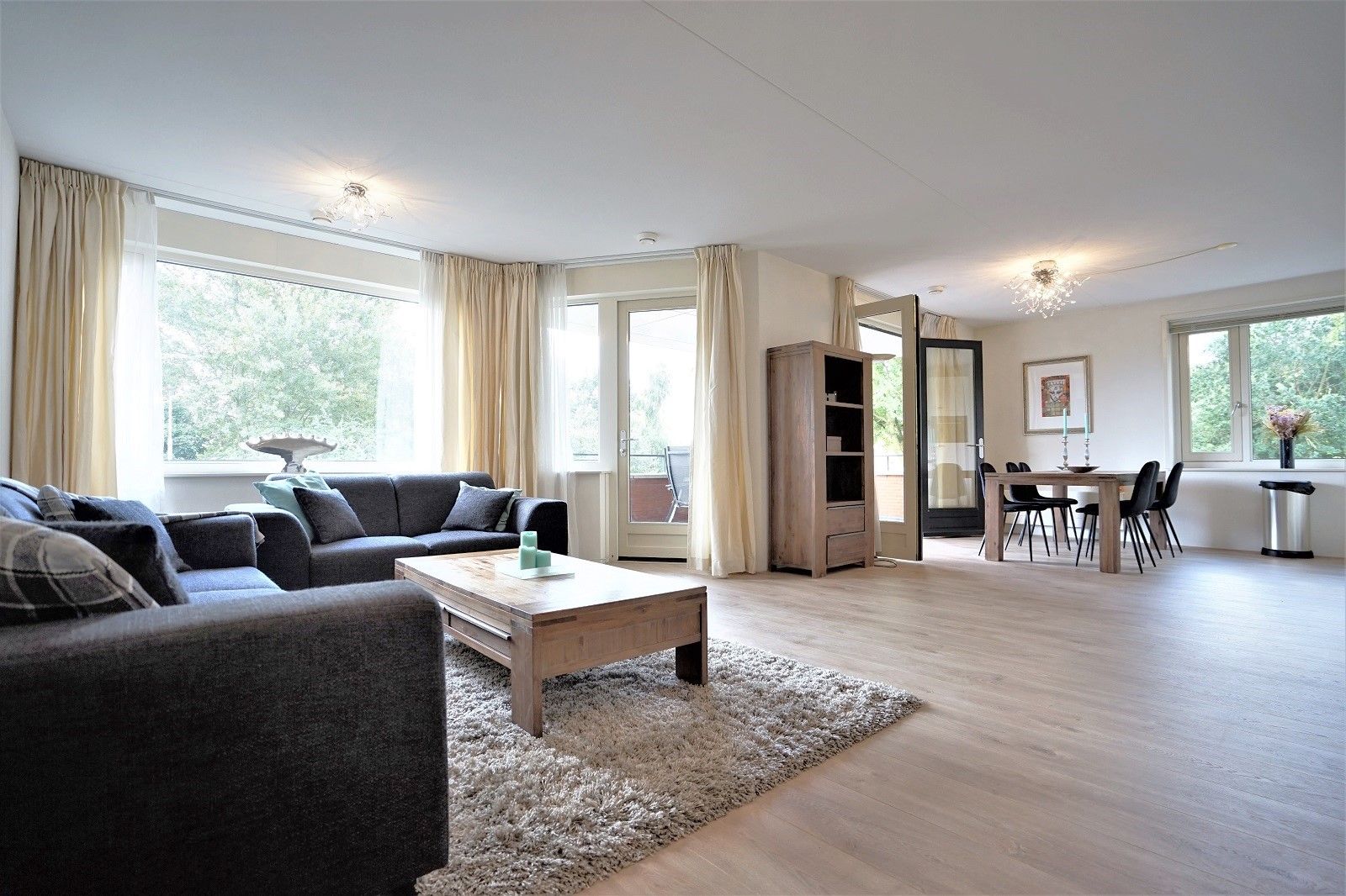 Foto van Veenendaalplein 21, Amstelveen