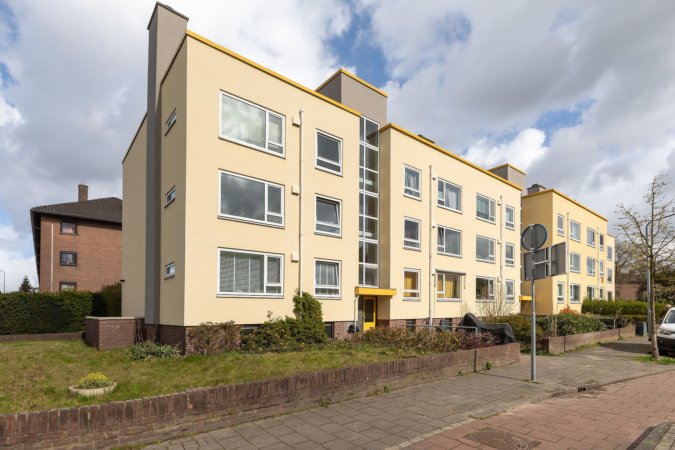 Foto van Van Riebeeckweg 111, Hilversum