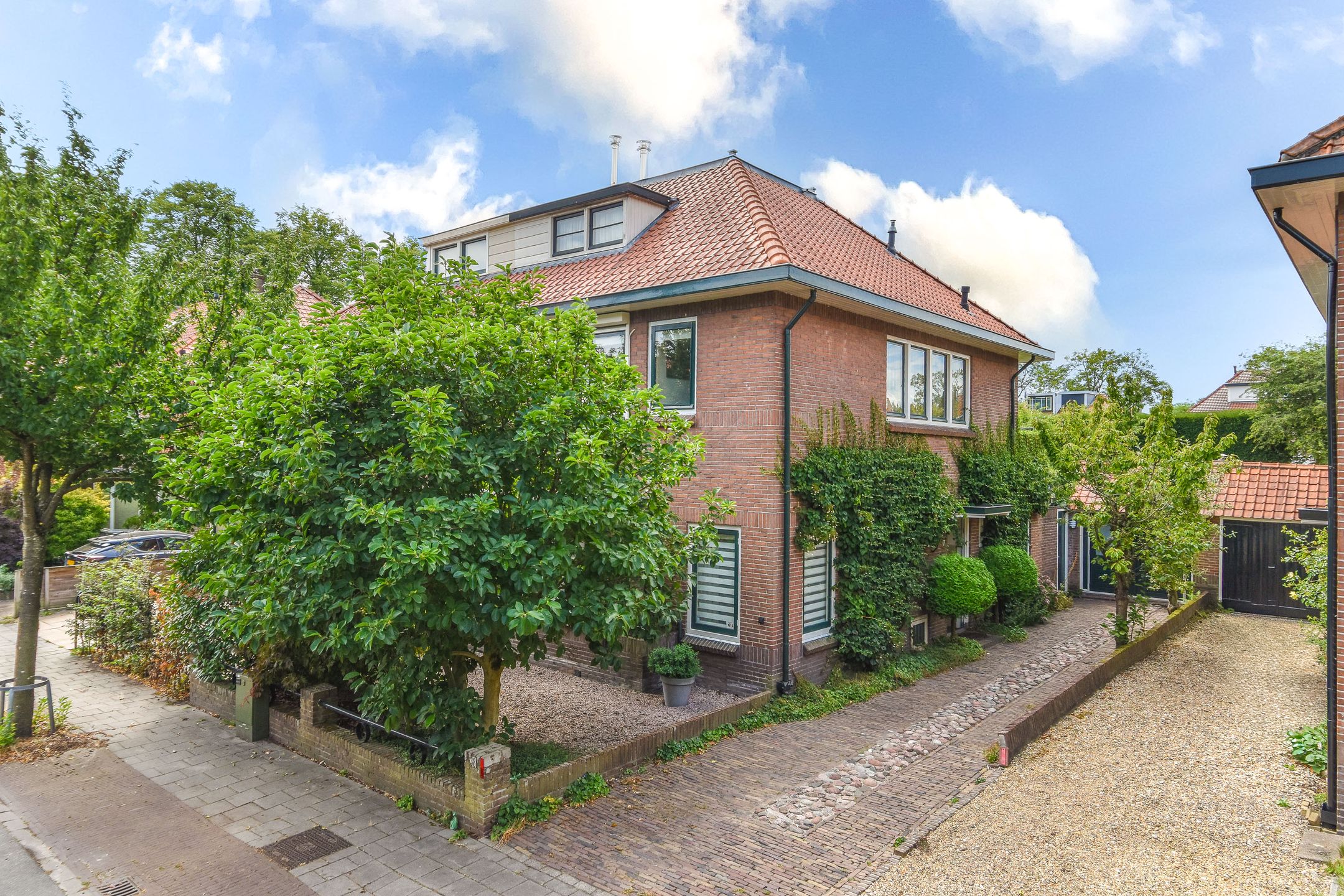 Foto van Van Ostadelaan 38, Hilversum