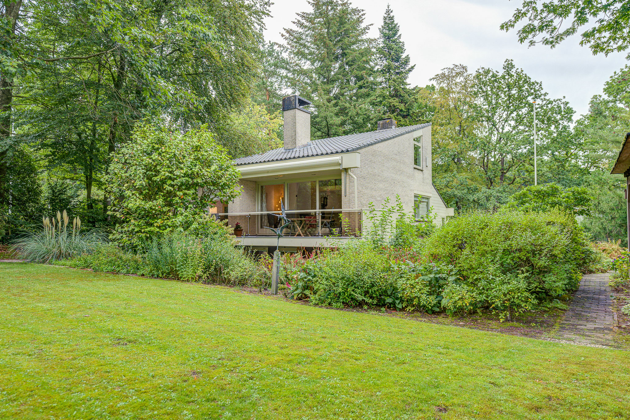 Foto van Bremlaan 12, Hilversum