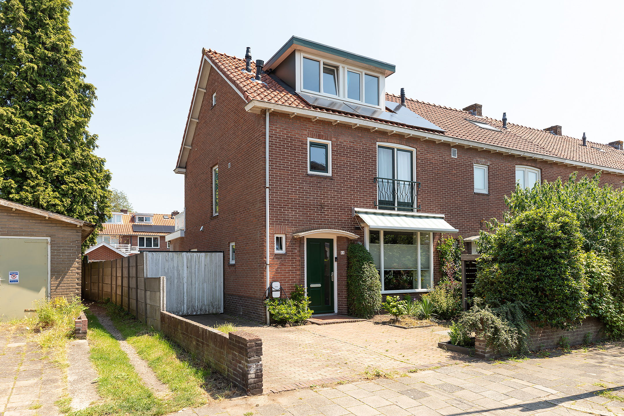 Foto van Van Hogendorplaan 11, Hilversum