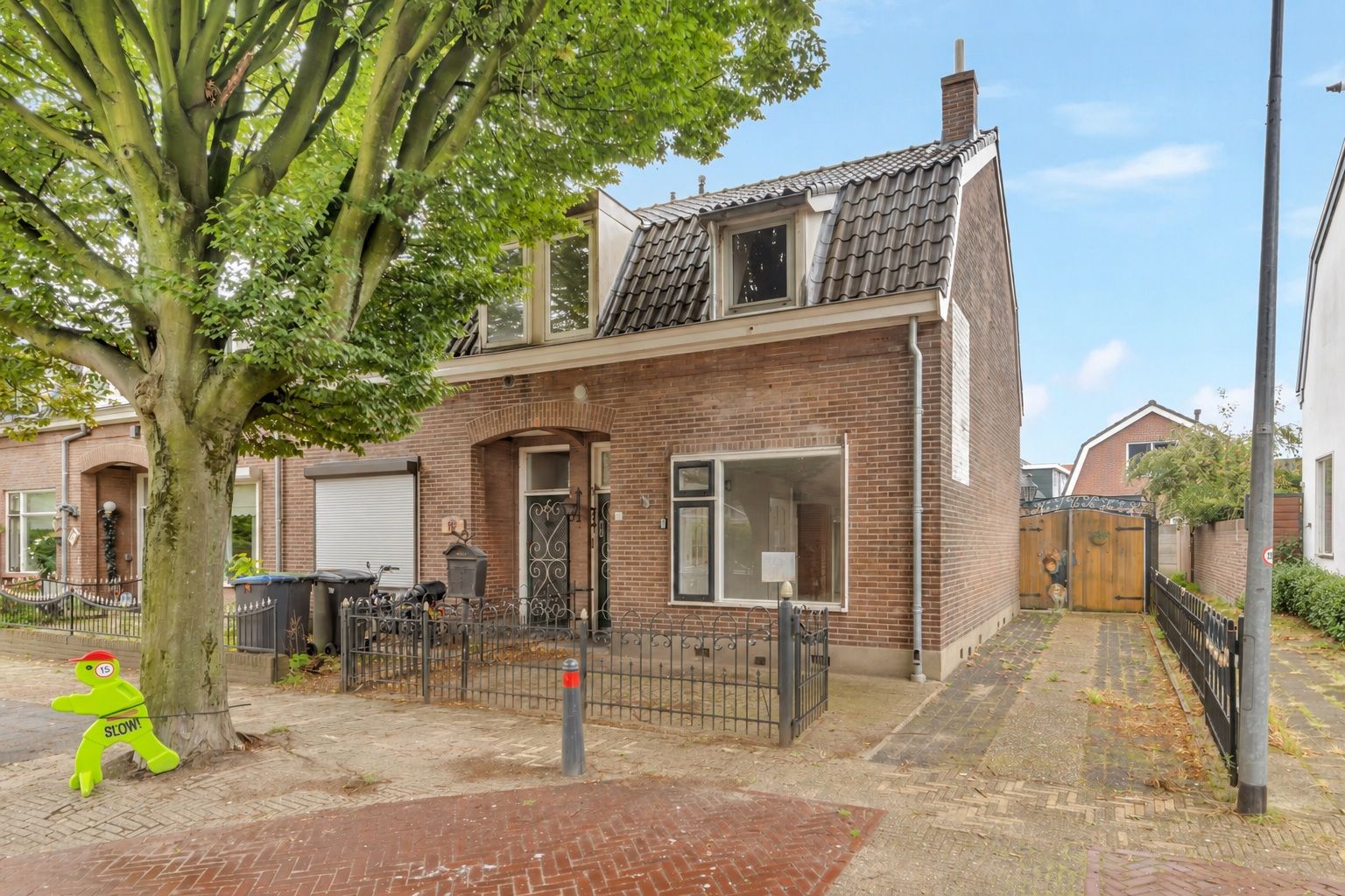 Foto van Van Leeuwenhoekstraat 16, Hilversum