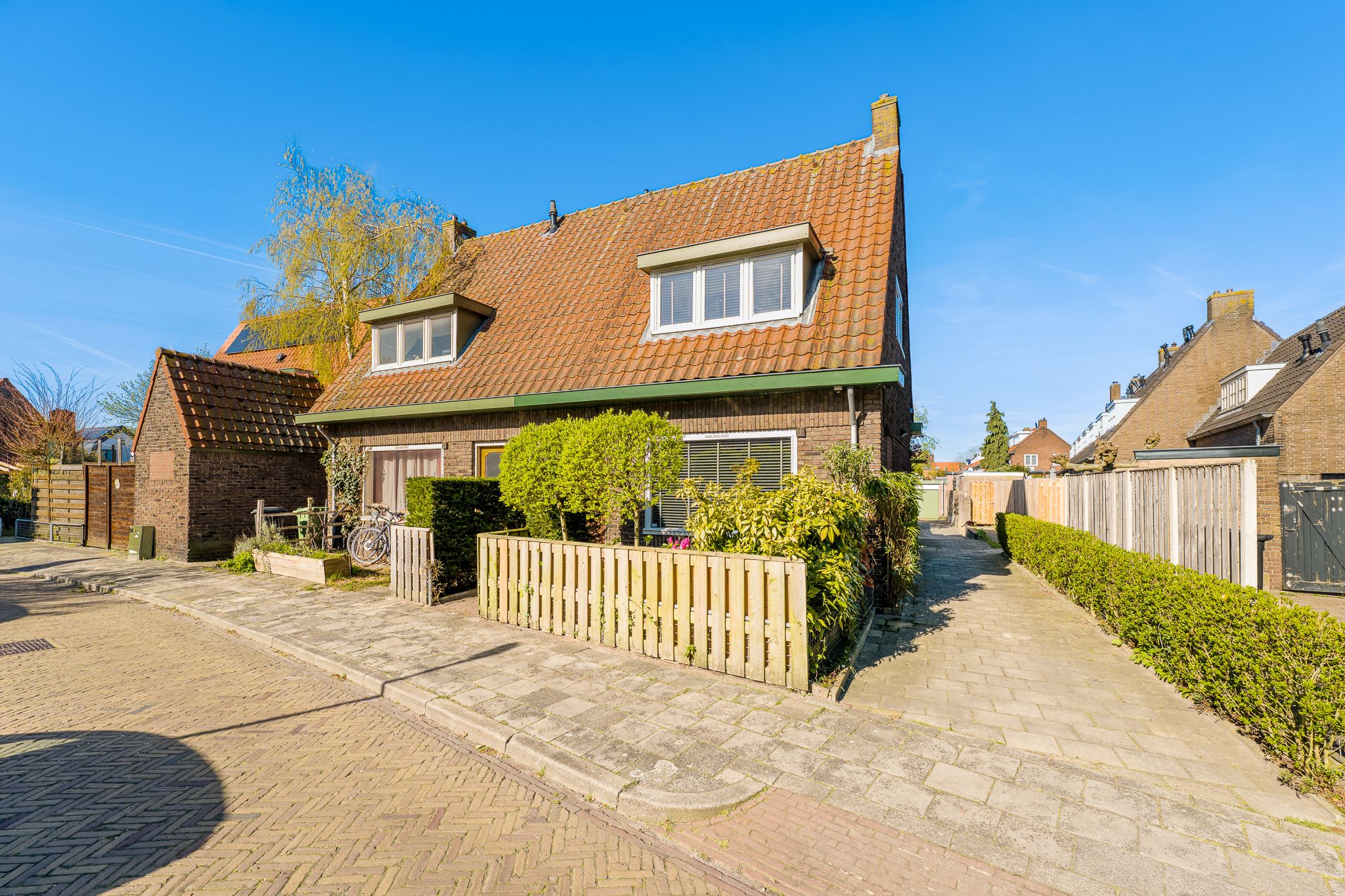 Foto van Nachtegaalstraat 19, Hilversum