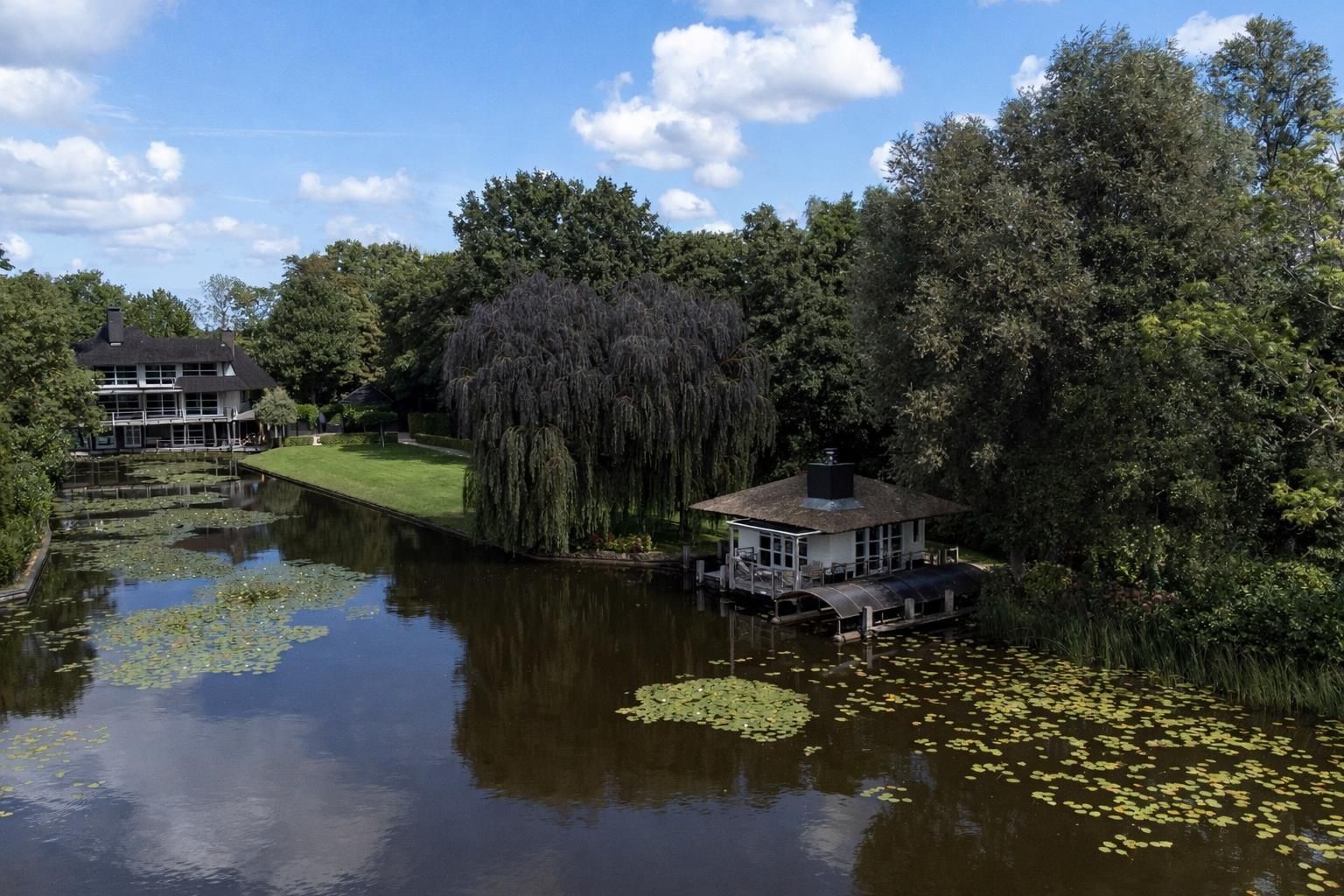 Foto van Nieuw-Loosdrechtsedijk 223, Loosdrecht