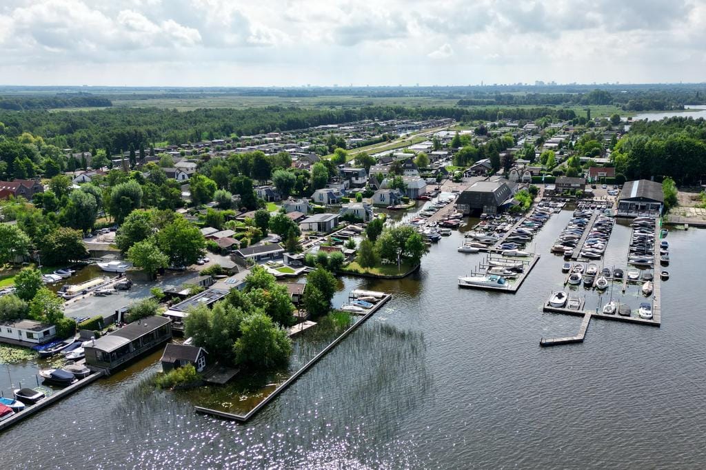 Foto van Nieuw-Loosdrechtsedijk 214, Loosdrecht