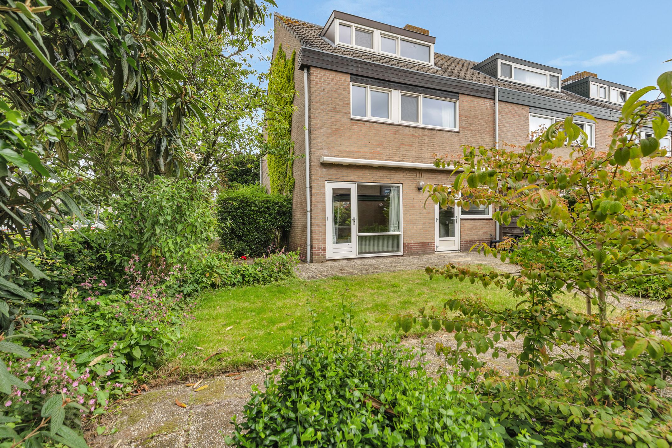 Foto van Elzenhof 19, Kortenhoef
