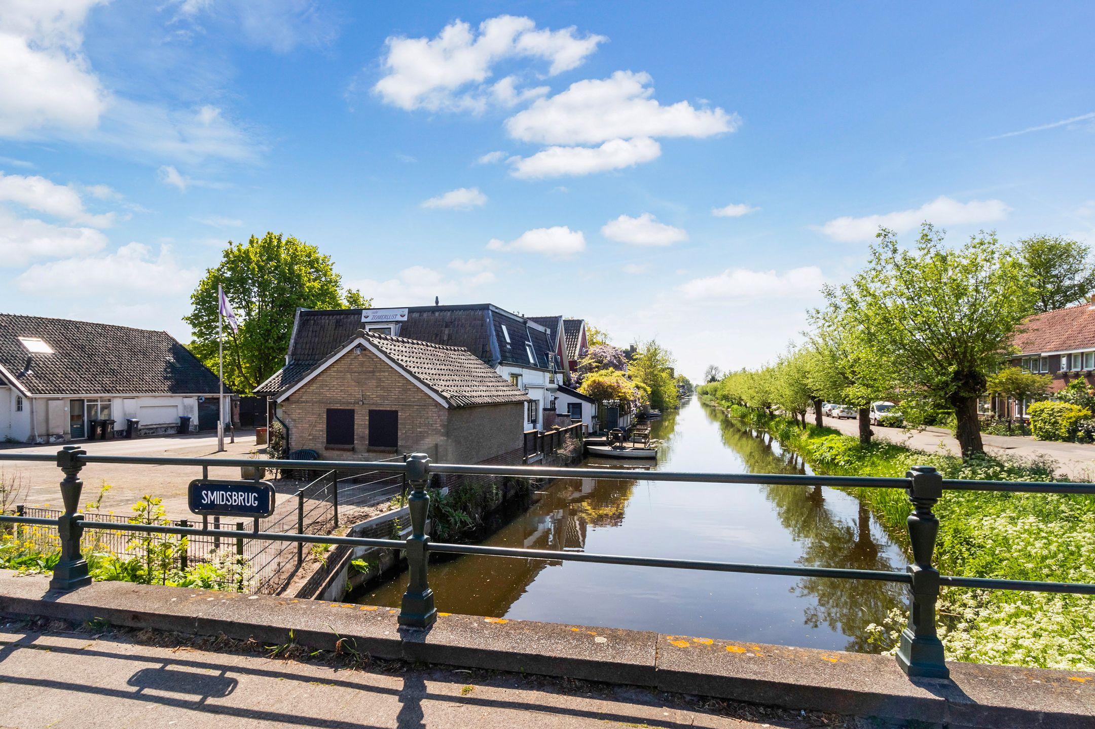 Foto van Zuidereinde 2, 's-Graveland