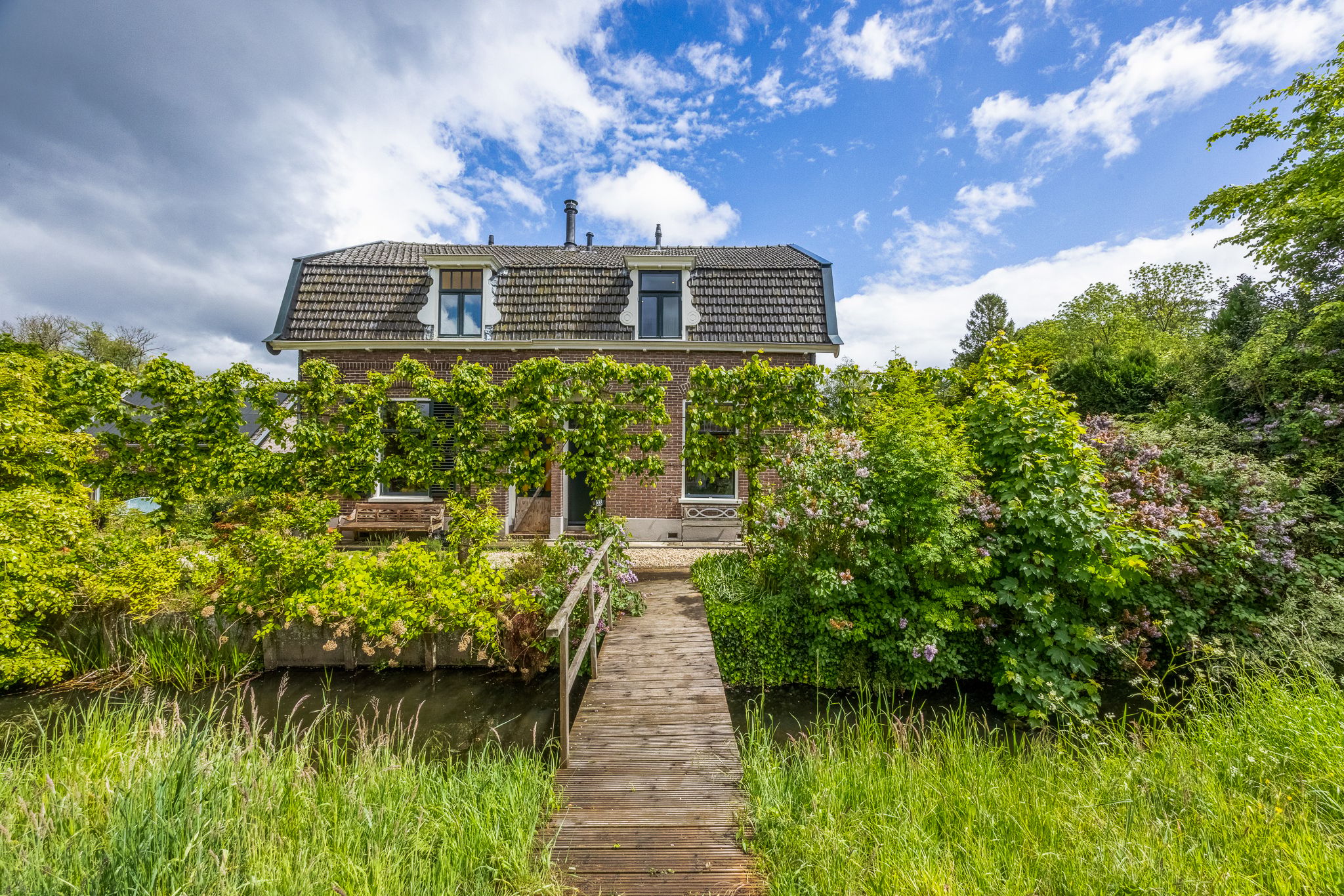 Foto van Zuidereinde 33, 's-Graveland